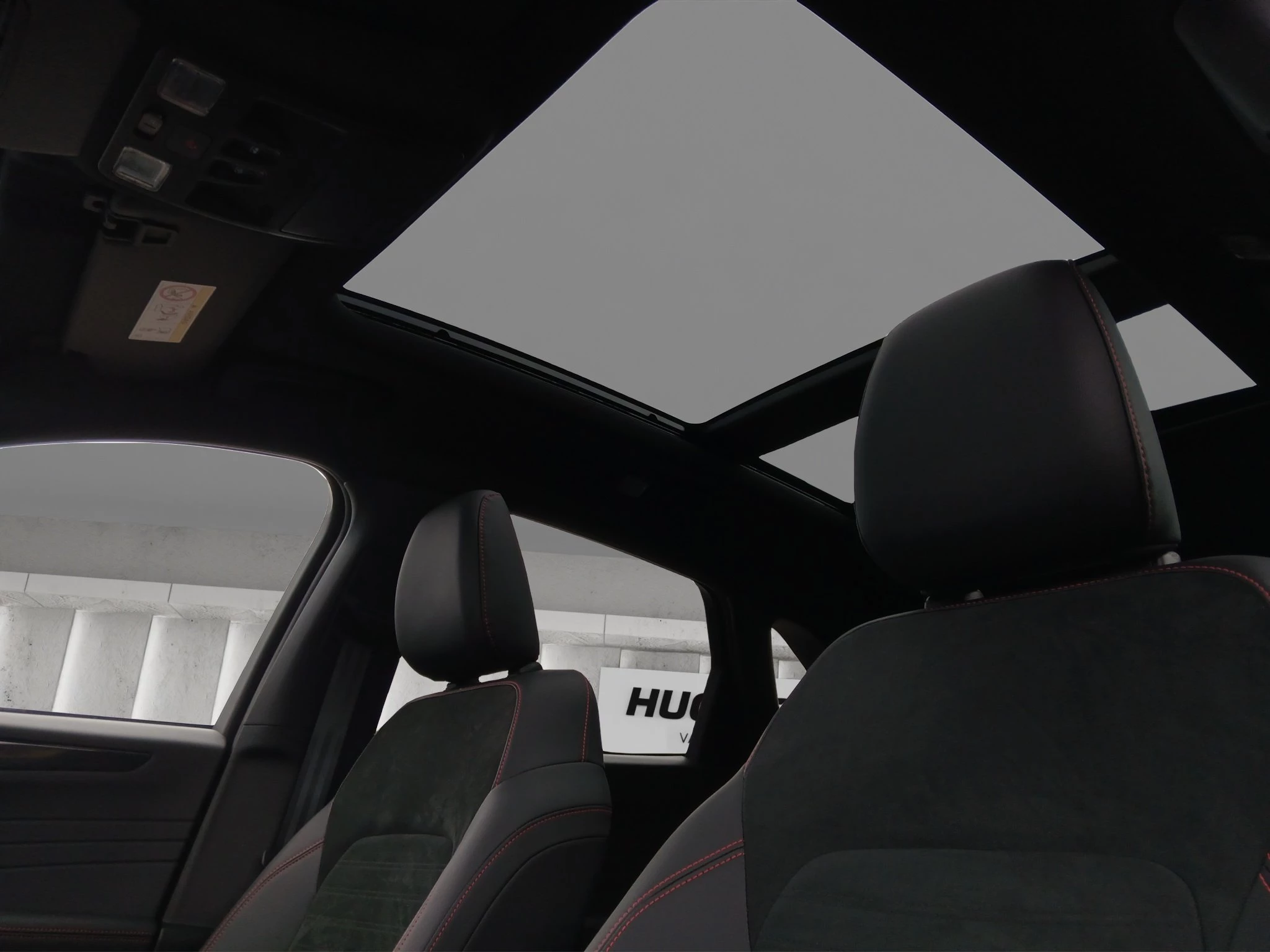 Ford Kuga ST-Line X*PANO*AHK*KAM*ACC*NAVI*SOUND-SYS.