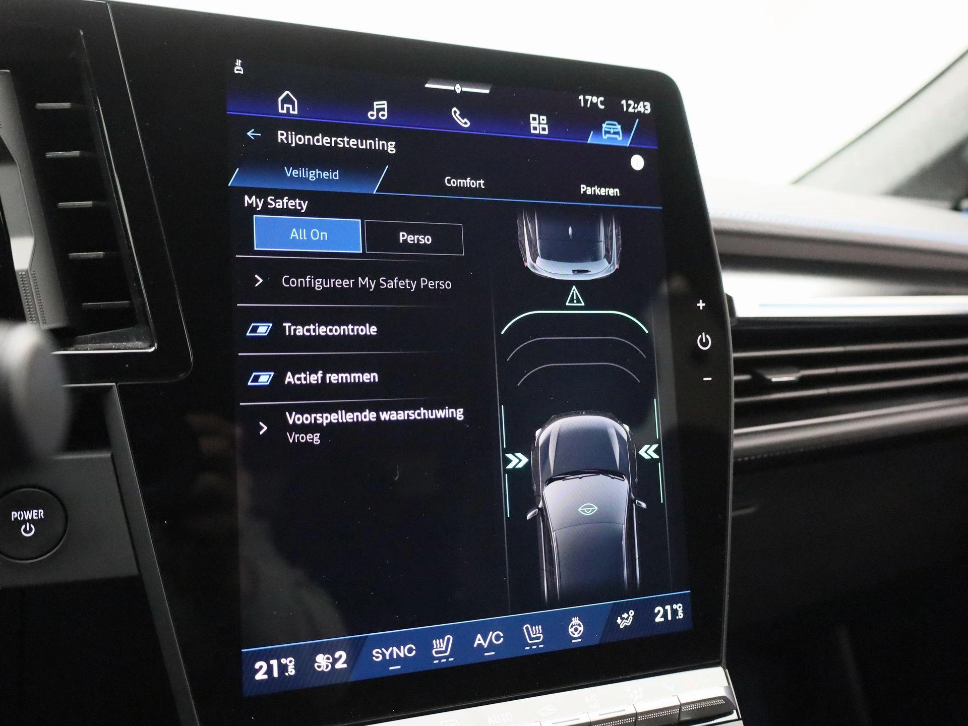 Renault-Scénic-image-29