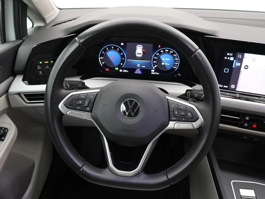 Volkswagen Golf VIII SW Golf 1.0eTSI Life 110PK *AUTOMAAT*LANE-ASSIST*ACC*PDC*APP-CONNECT*...*