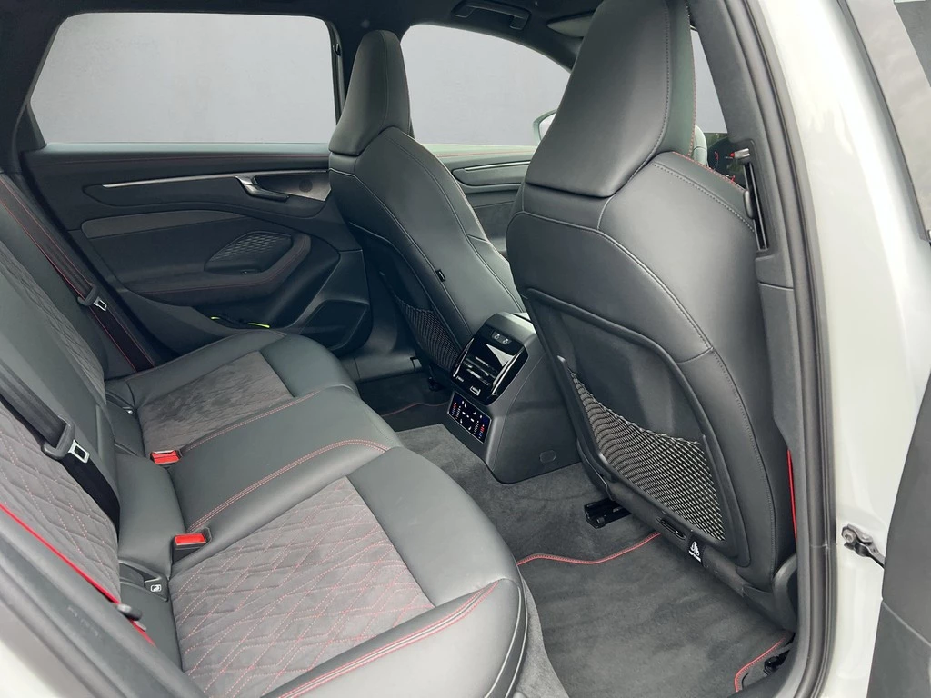 Audi A6 Avant S Line TFSI quattro S tronic *HUD*Pano*