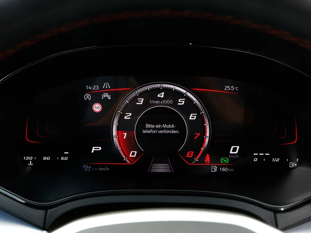 SEAT-Arona-image-13