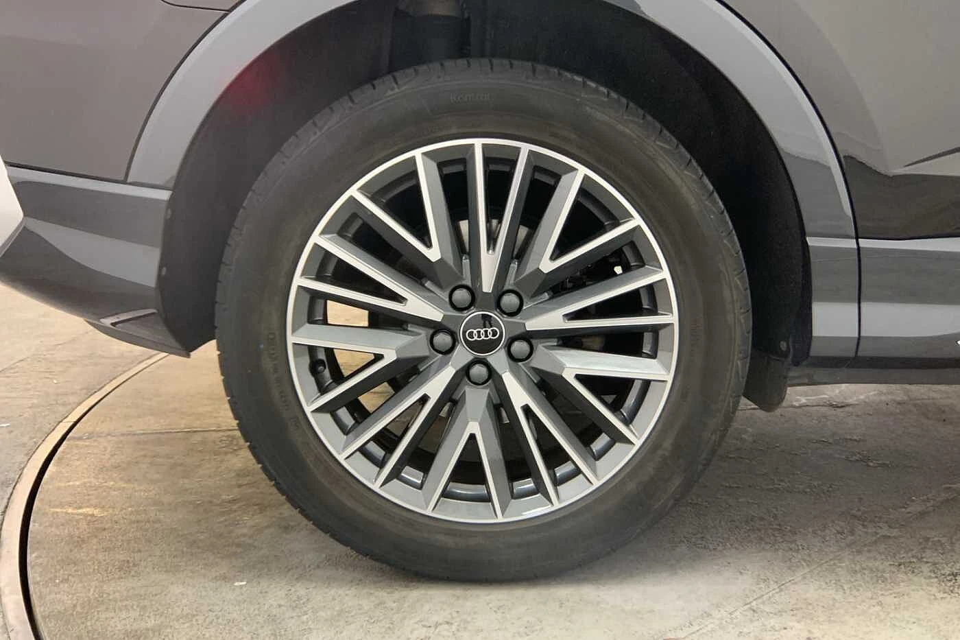 Audi-Q3-image-4