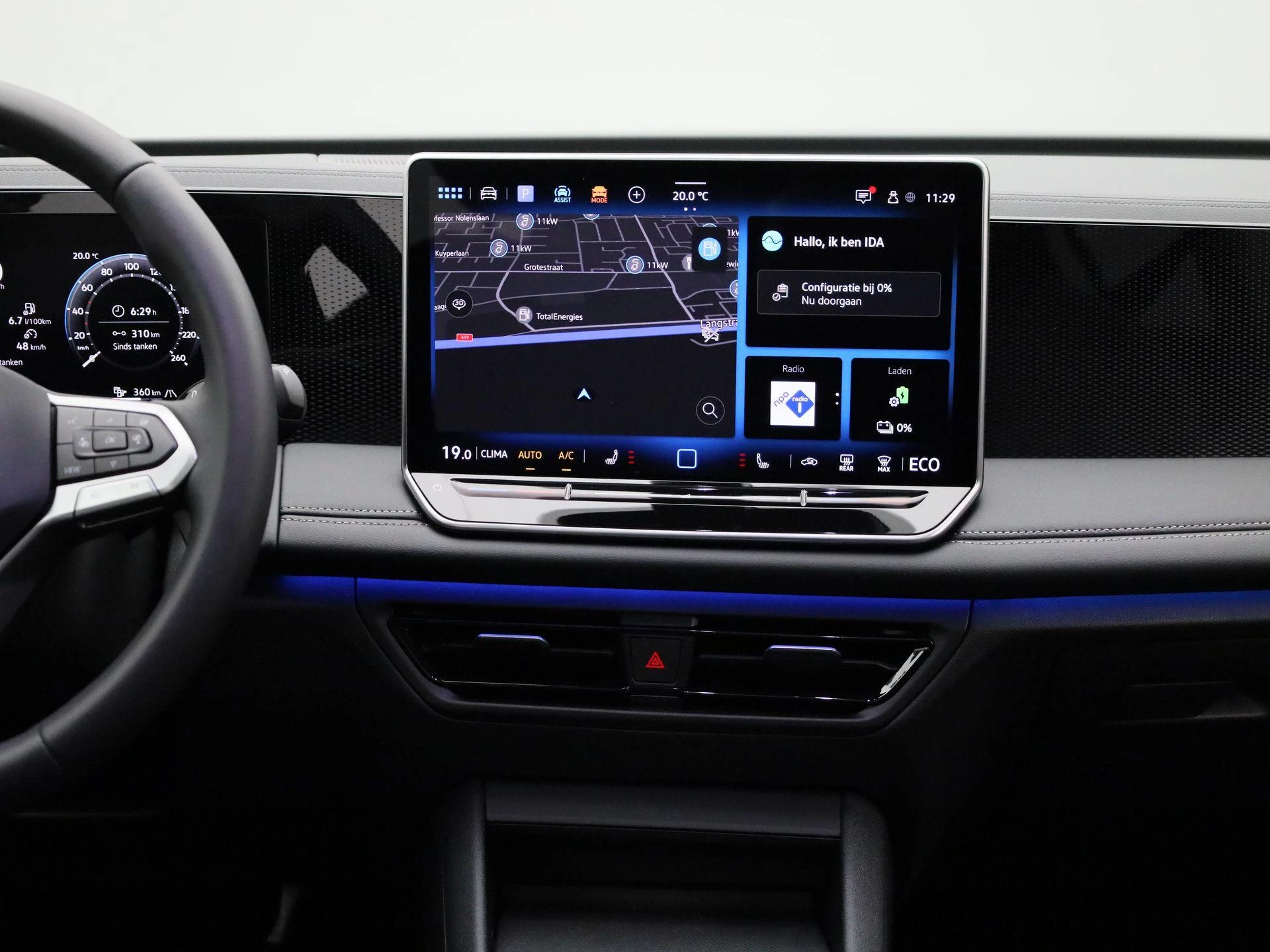 Volkswagen-Tiguan-image-7