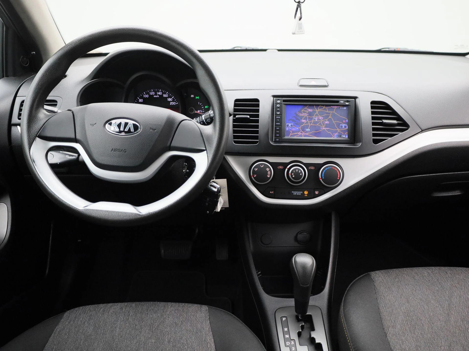 Kia-Picanto-image-6
