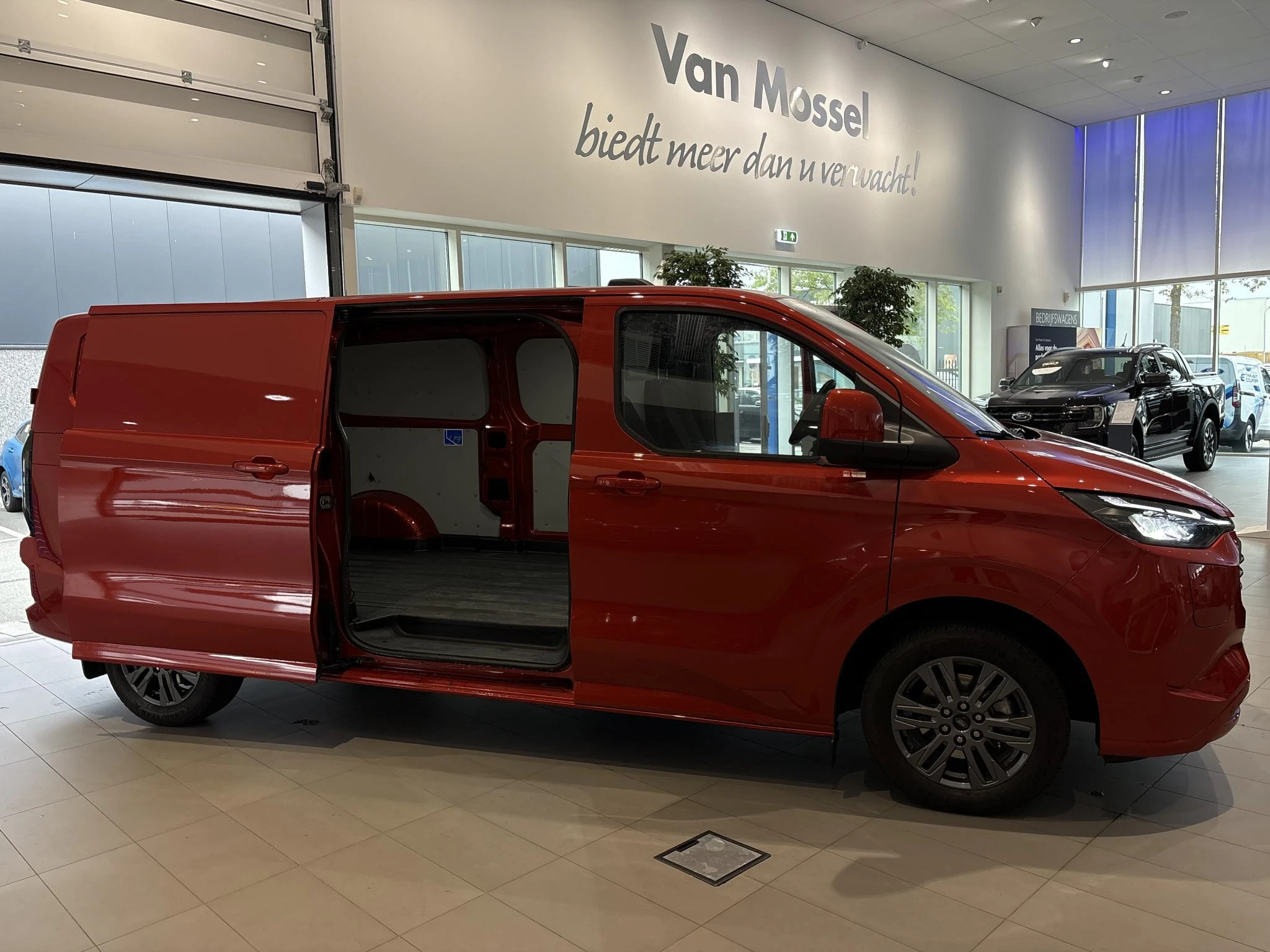 Ford-Transit Custom-image-22