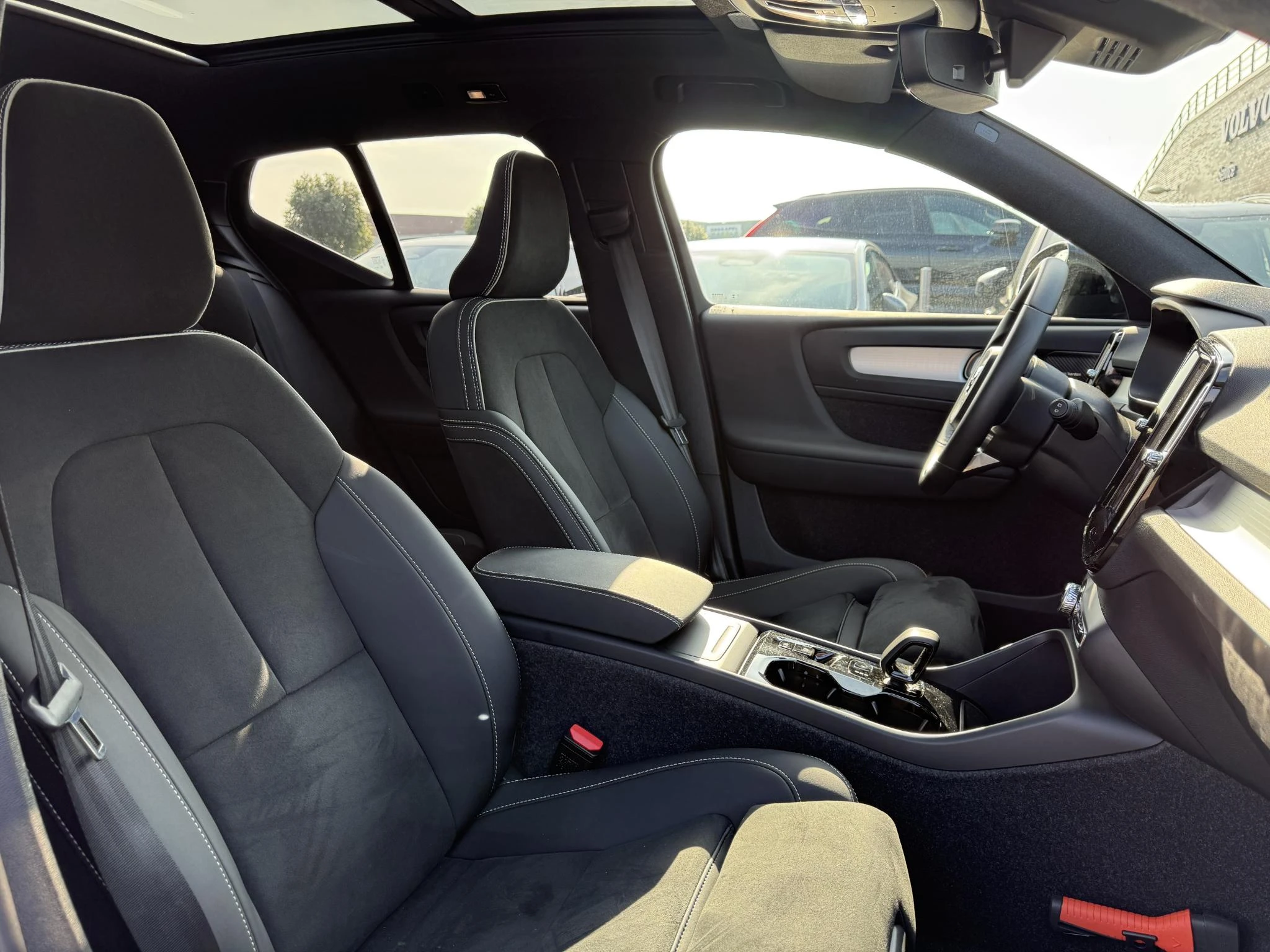 Volvo-XC40-image-13