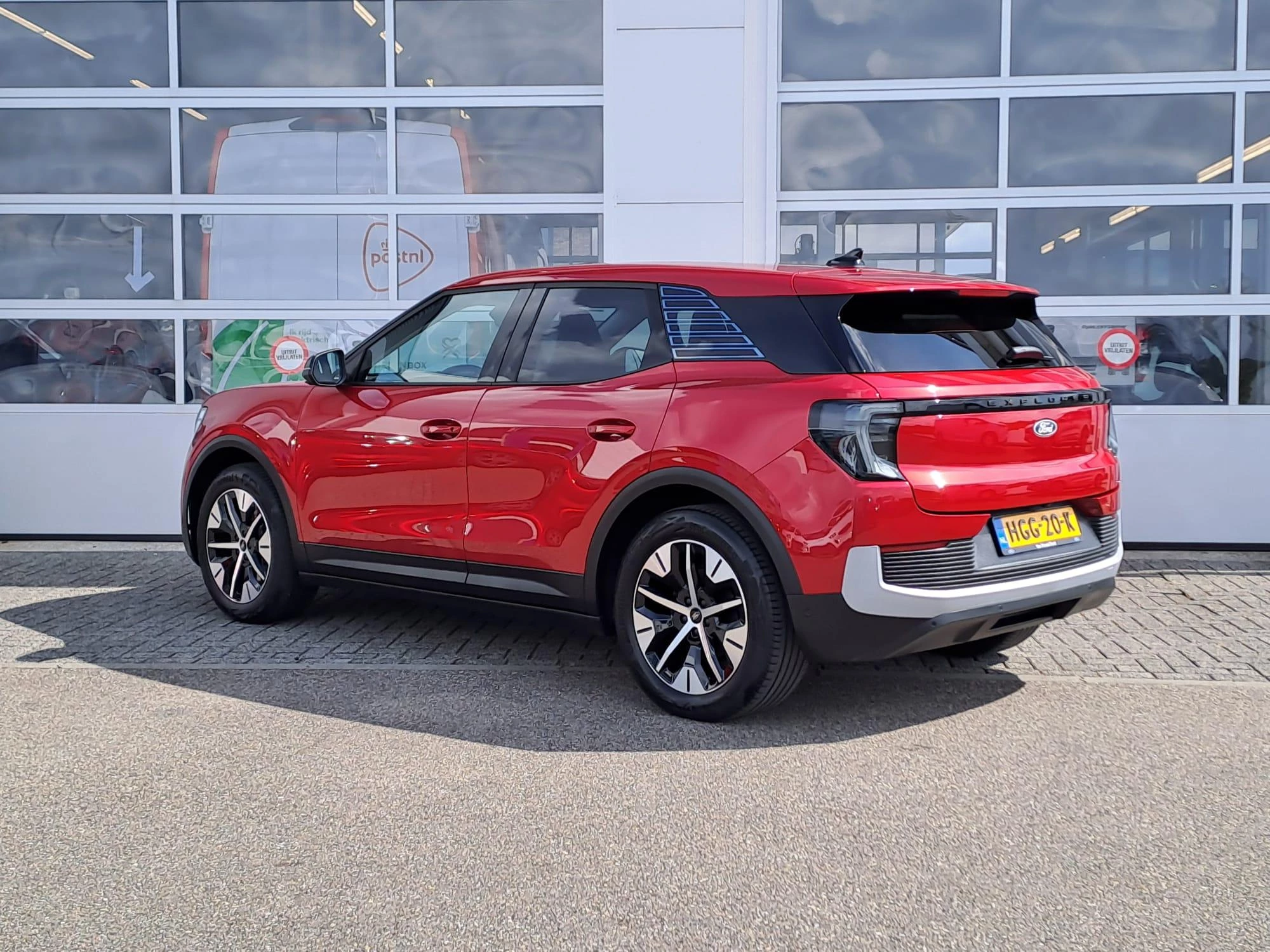 Ford-Explorer-image-2