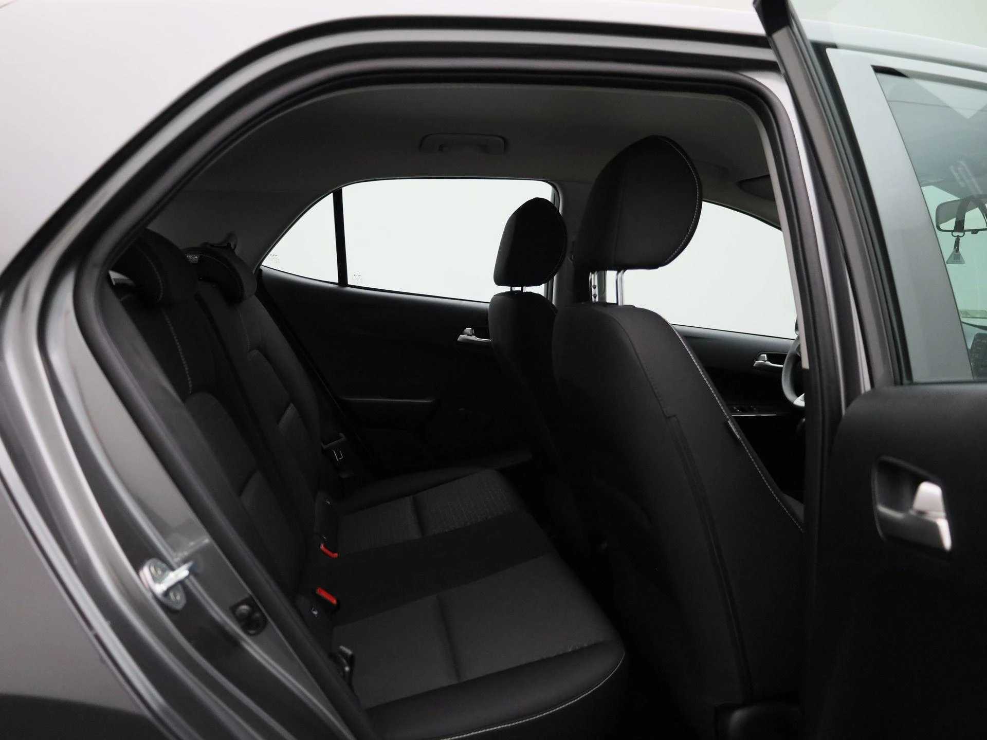 Kia-Picanto-image-25