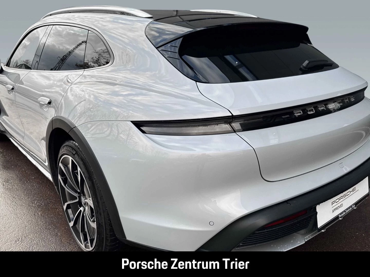 Porsche Taycan 4 Cross Turismo HA-Lenkung InnoDrive LED -