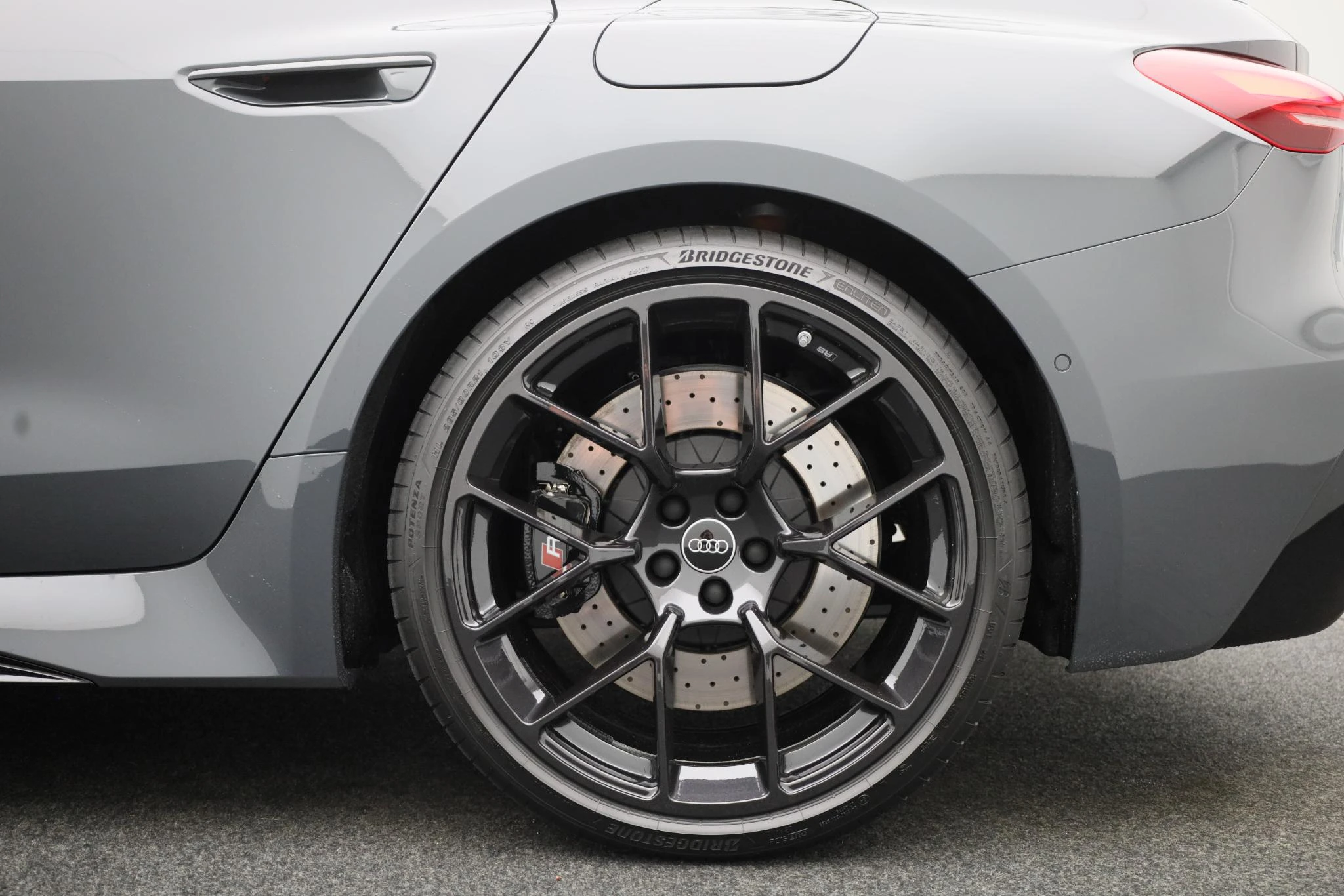 Audi-RS5-image-15