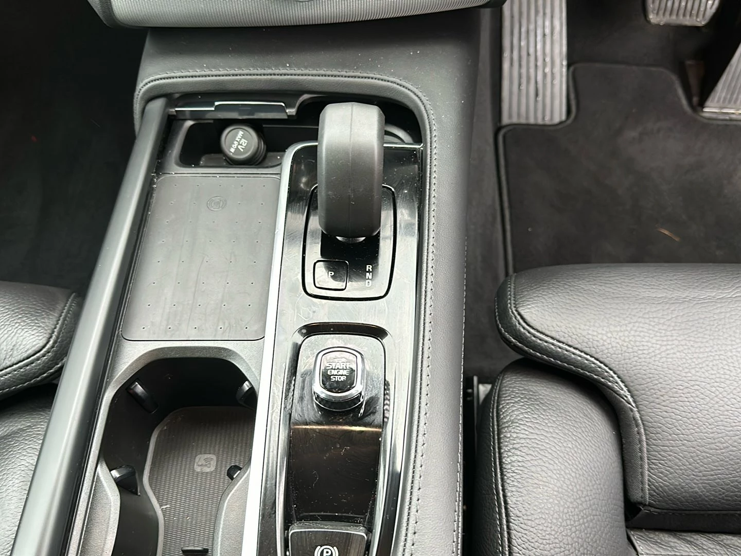Volvo-XC90-image-11