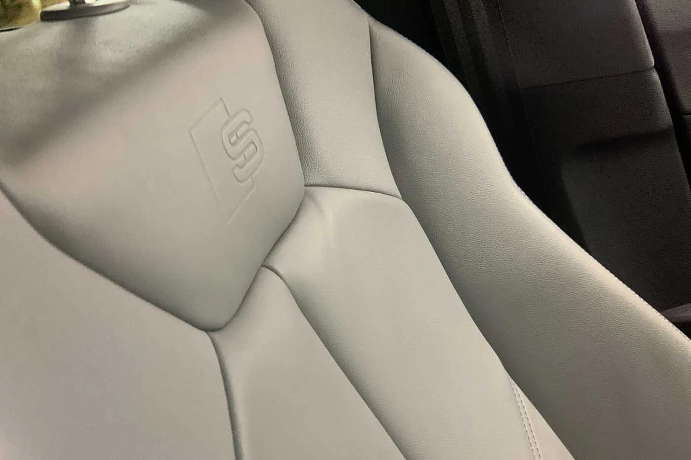 Audi-Q3-image-16