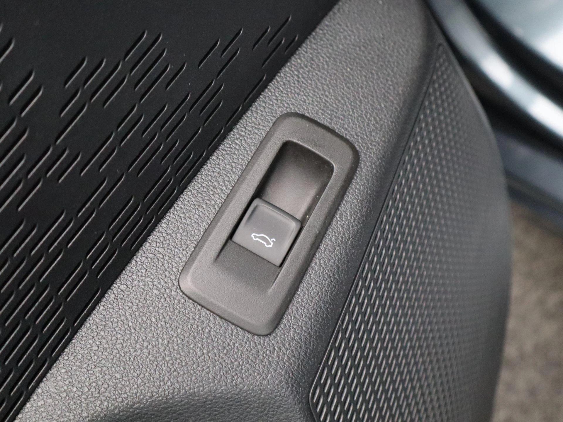 Škoda-Octavia-image-24