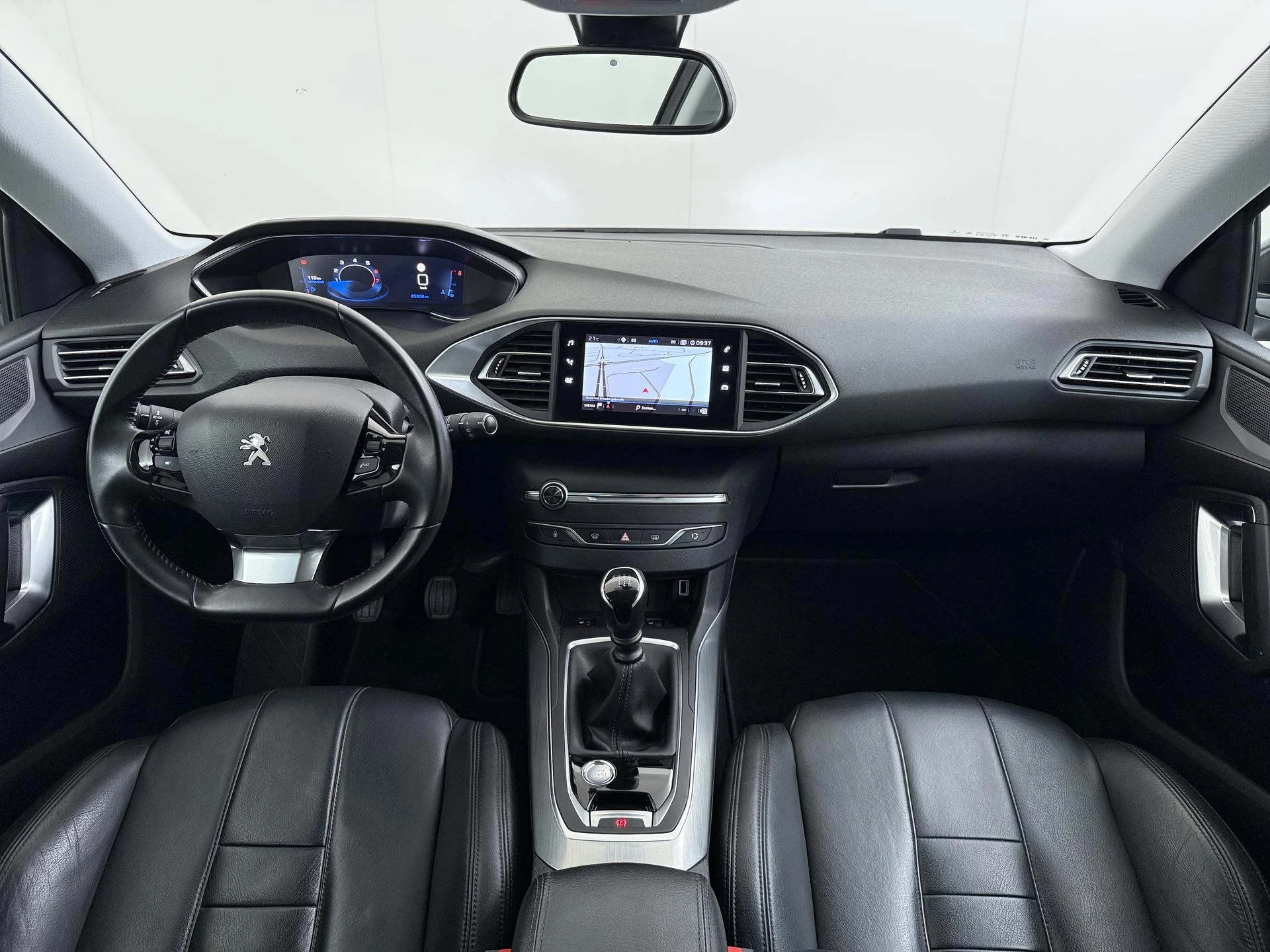 Peugeot-308-image-9