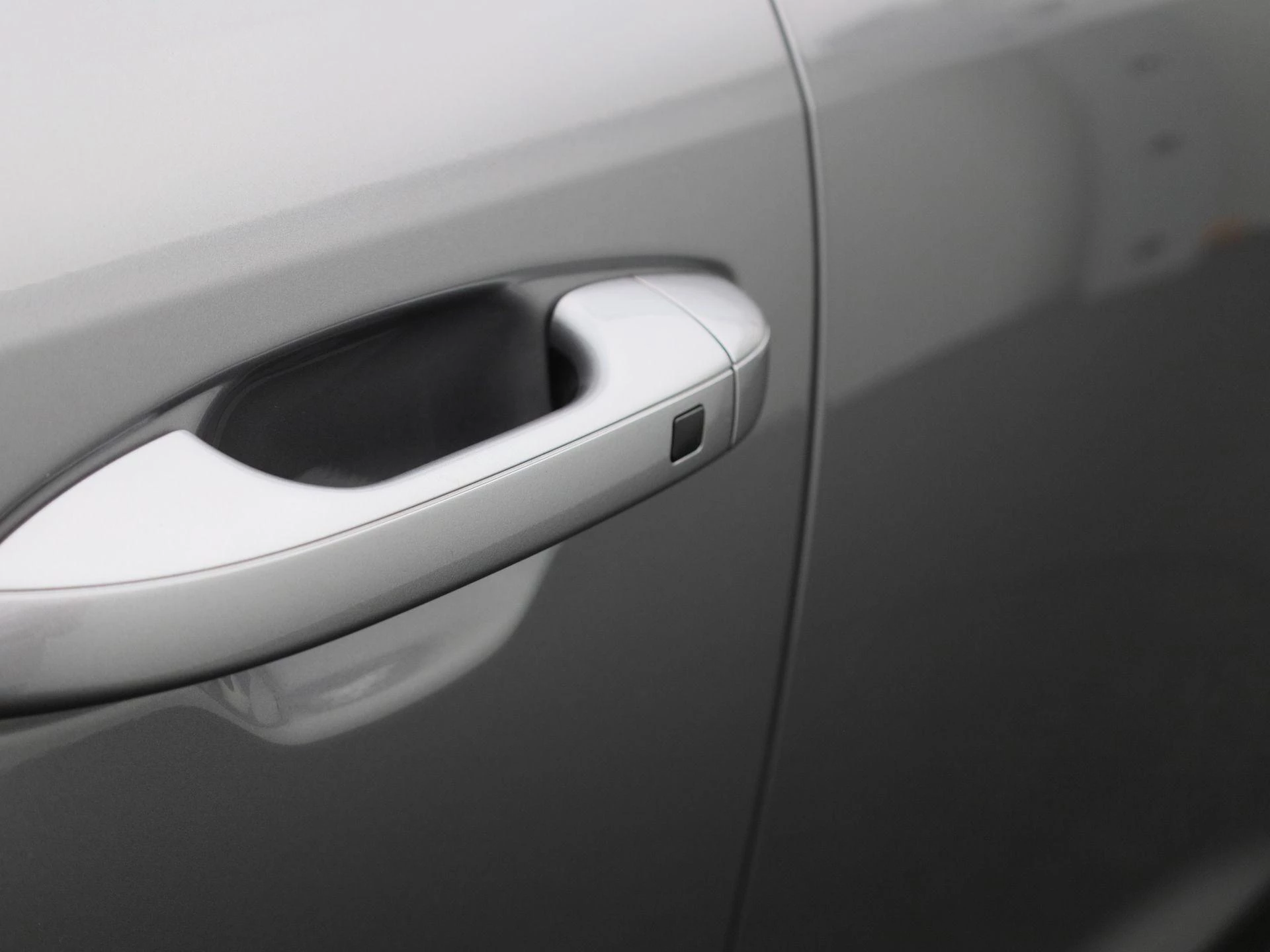 Kia-Niro-image-16