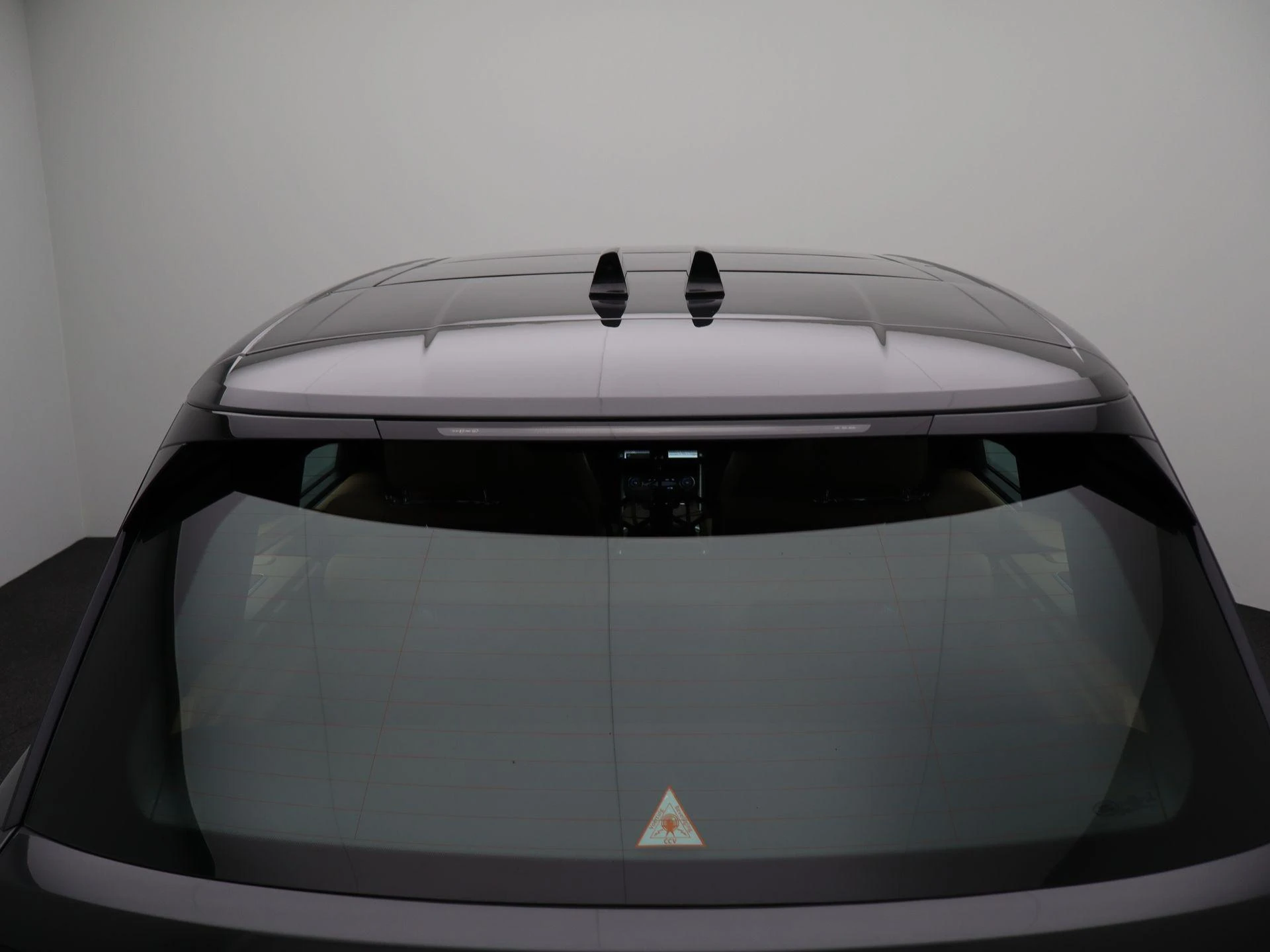 Land Rover-Range Rover-image-52