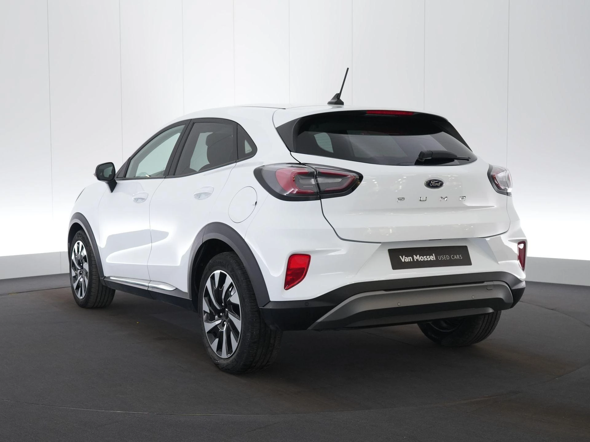 Ford Puma 1.0i Ecoboost mHEV 92kW Titanium