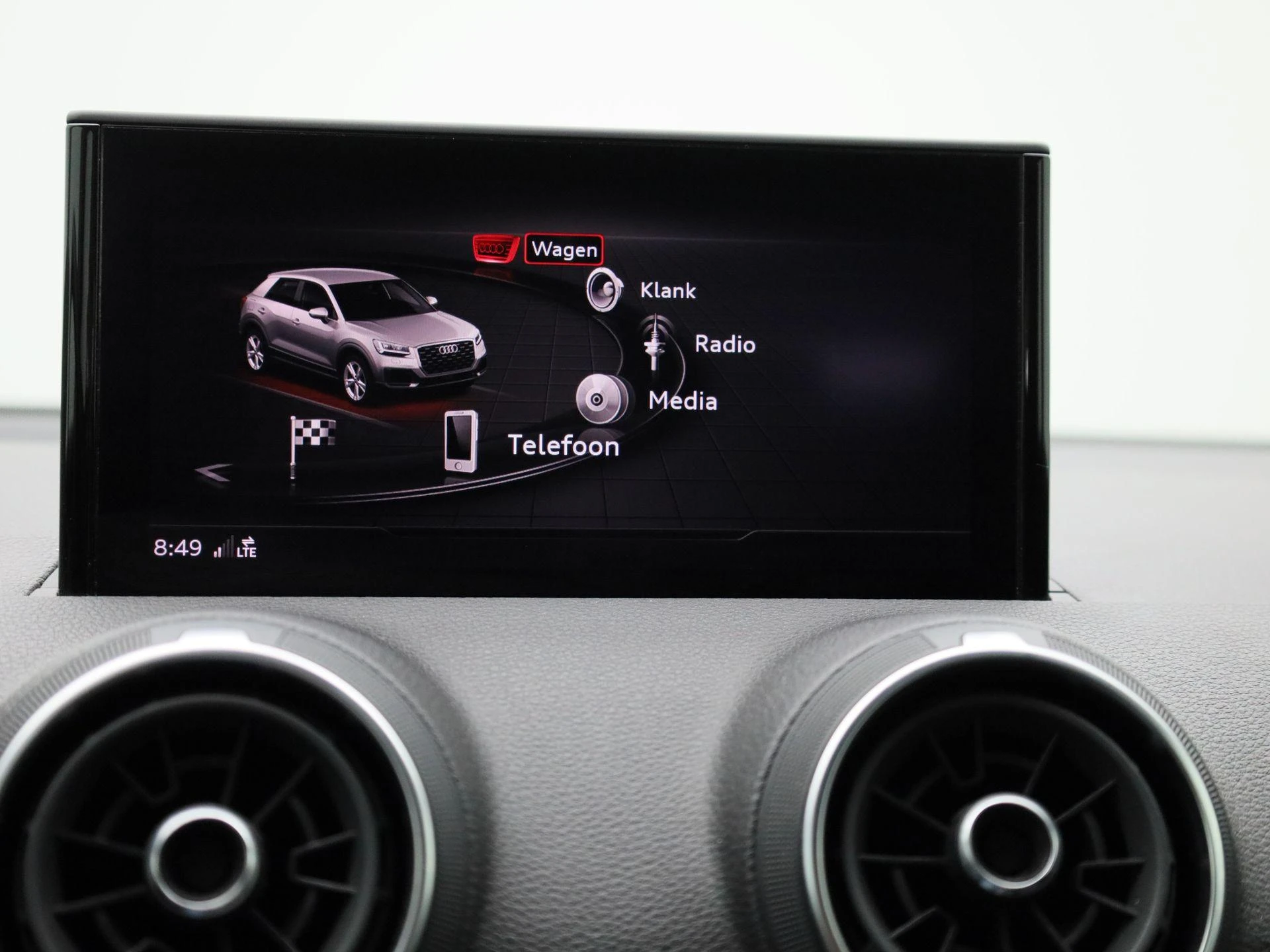 Audi-Q2-image-16