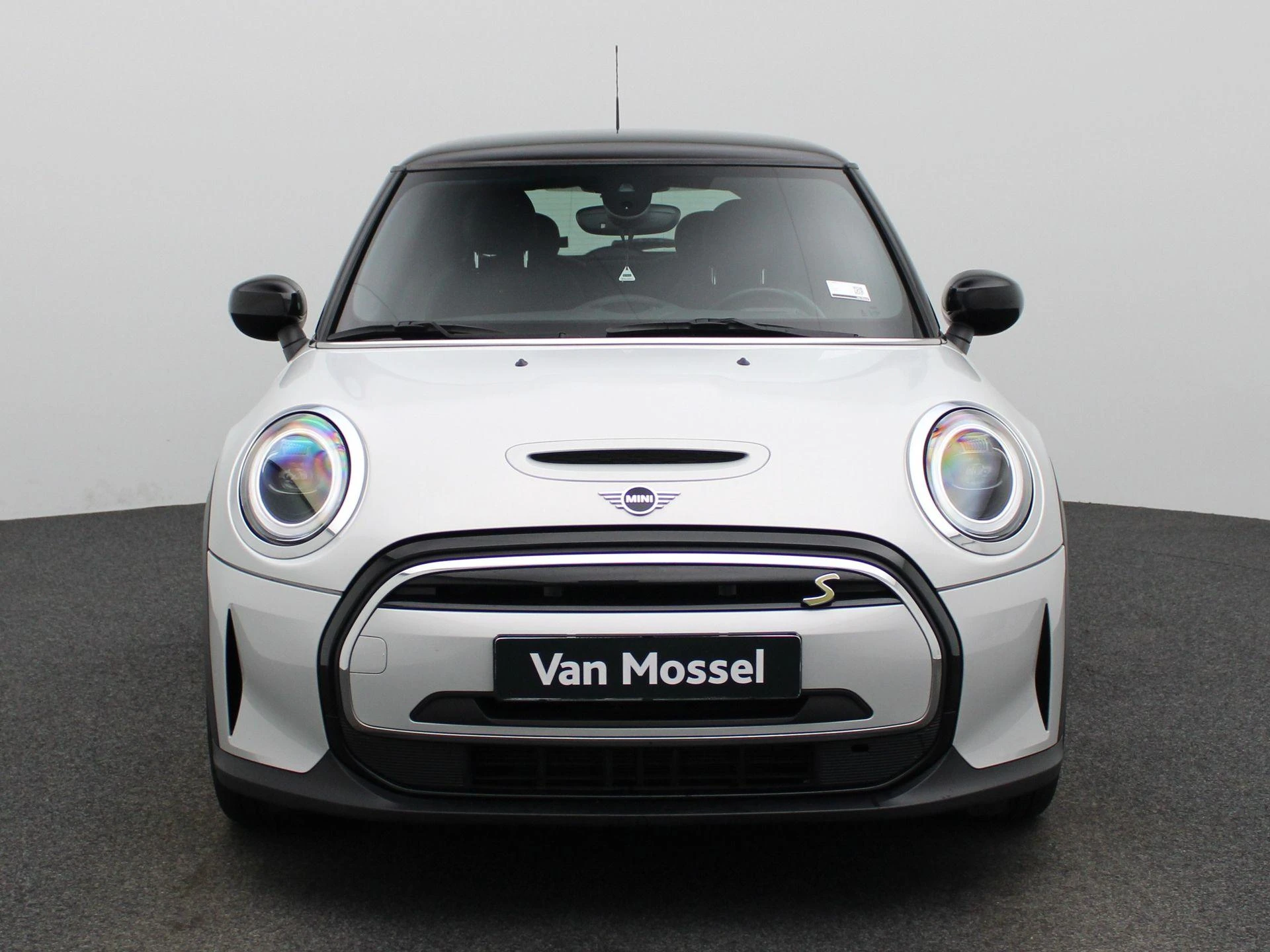 MINI-Cooper-image-2