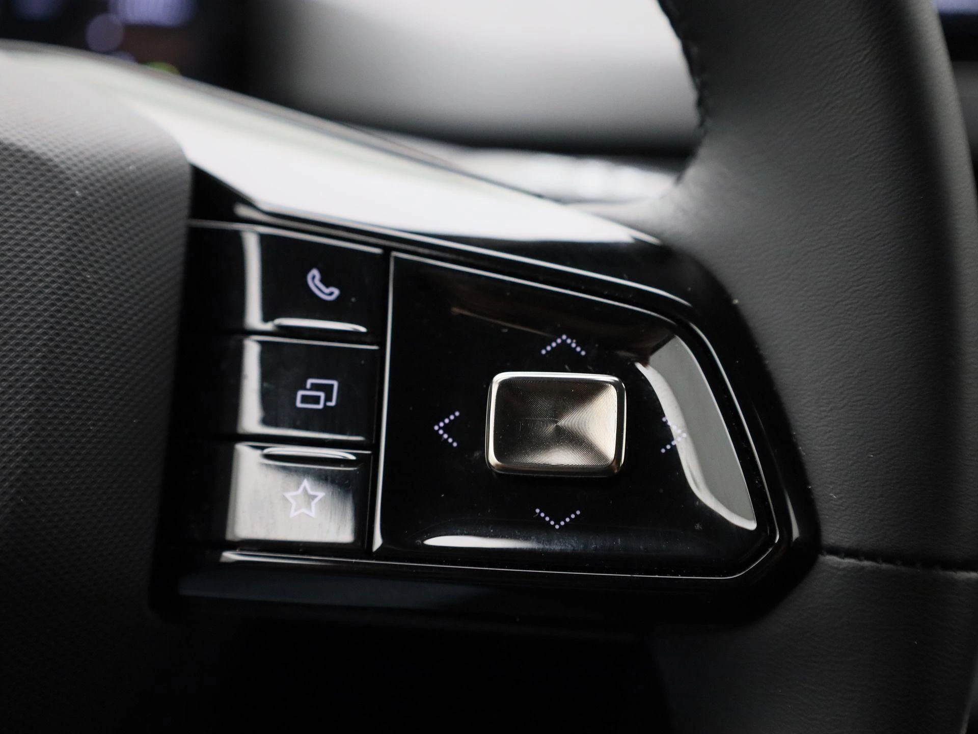 MG MG4 EV Electric Luxury 64 kWh