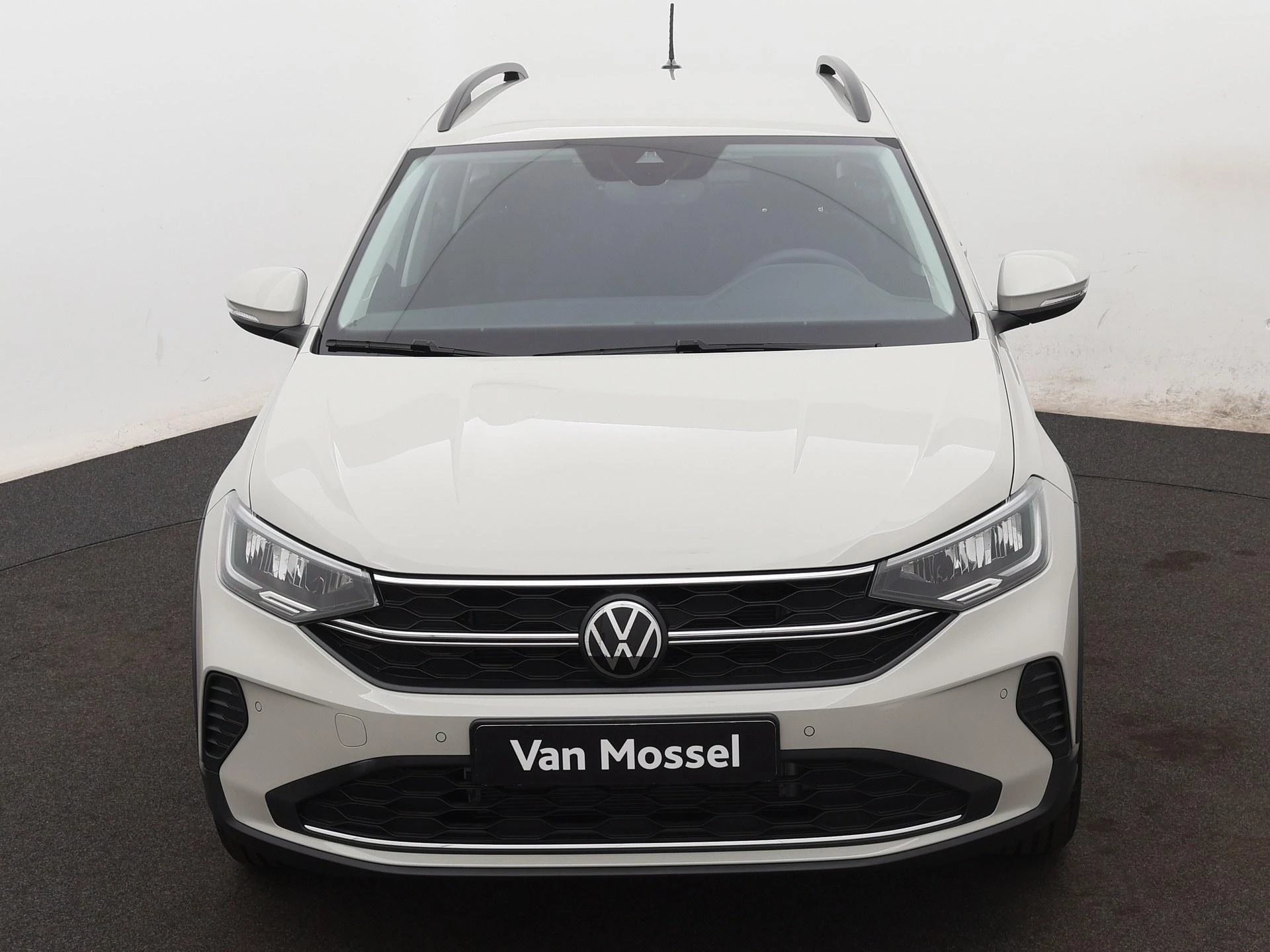 Volkswagen-Taigo-image-2