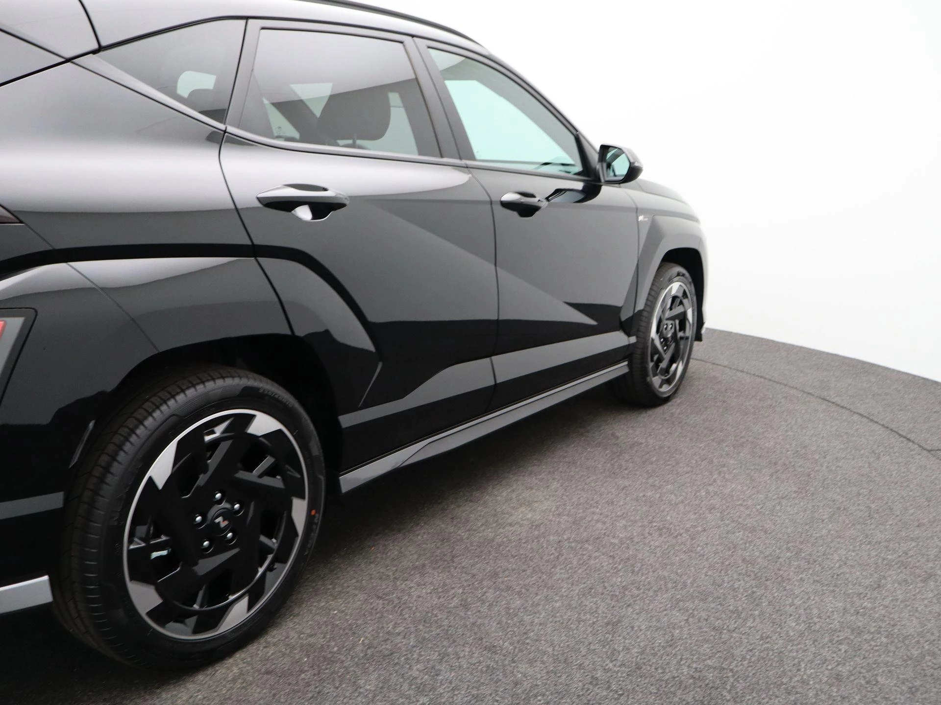 Hyundai-Kona-image-40