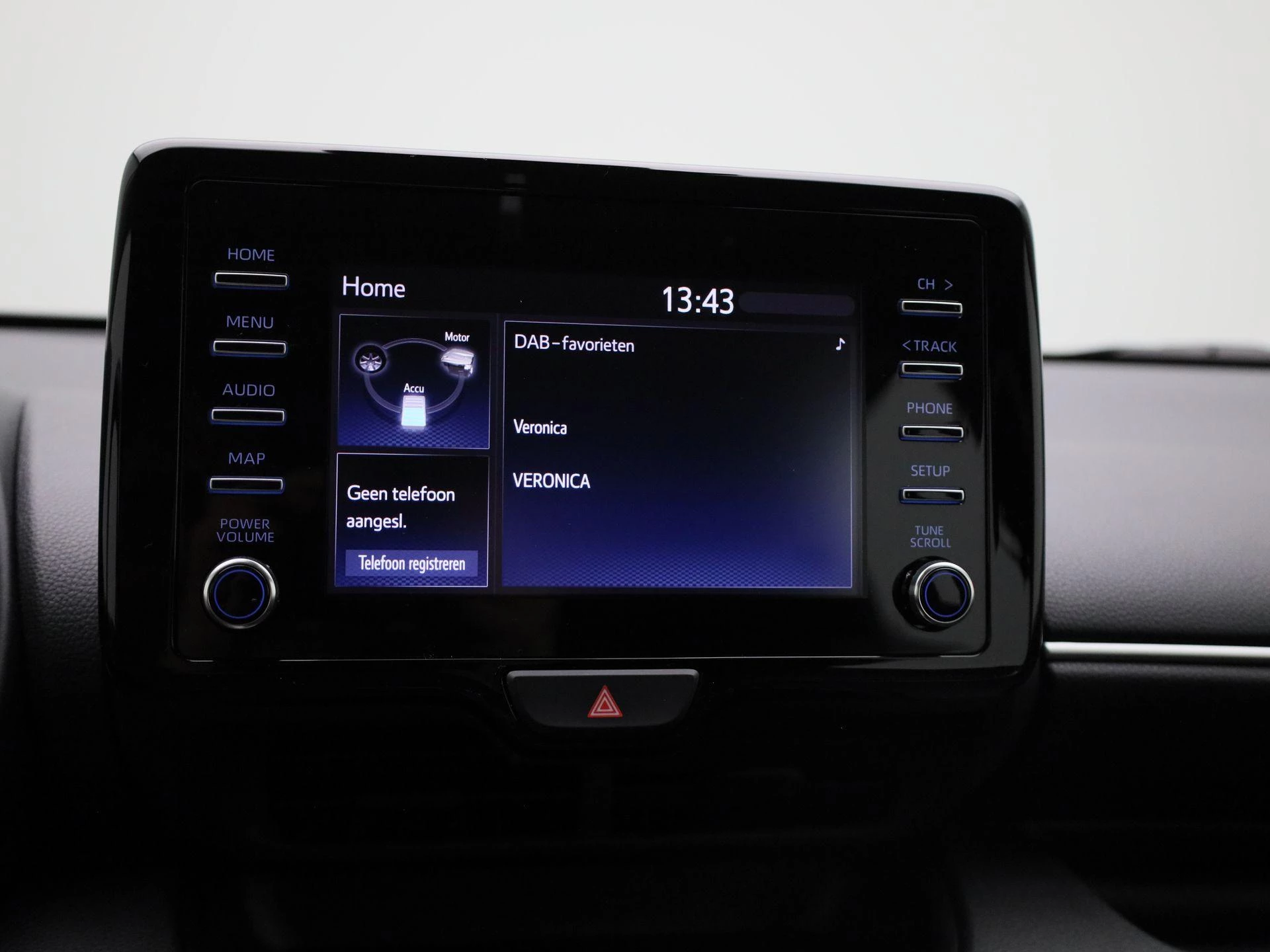 Toyota-Yaris-image-14