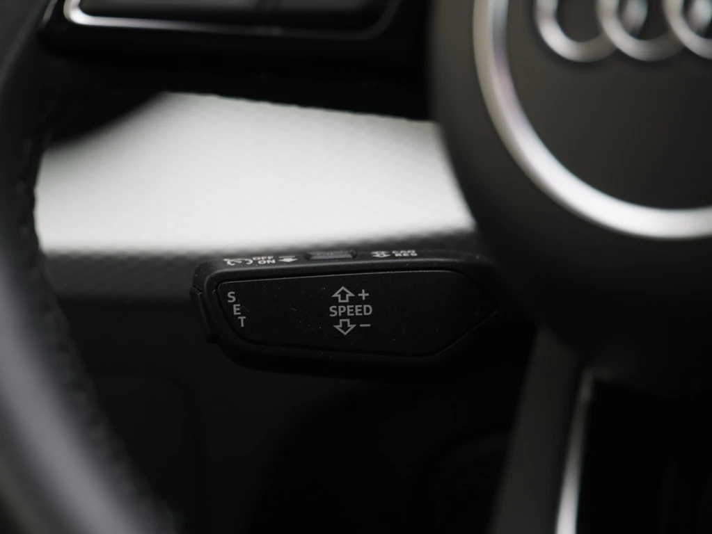 Audi-Q2-image-10