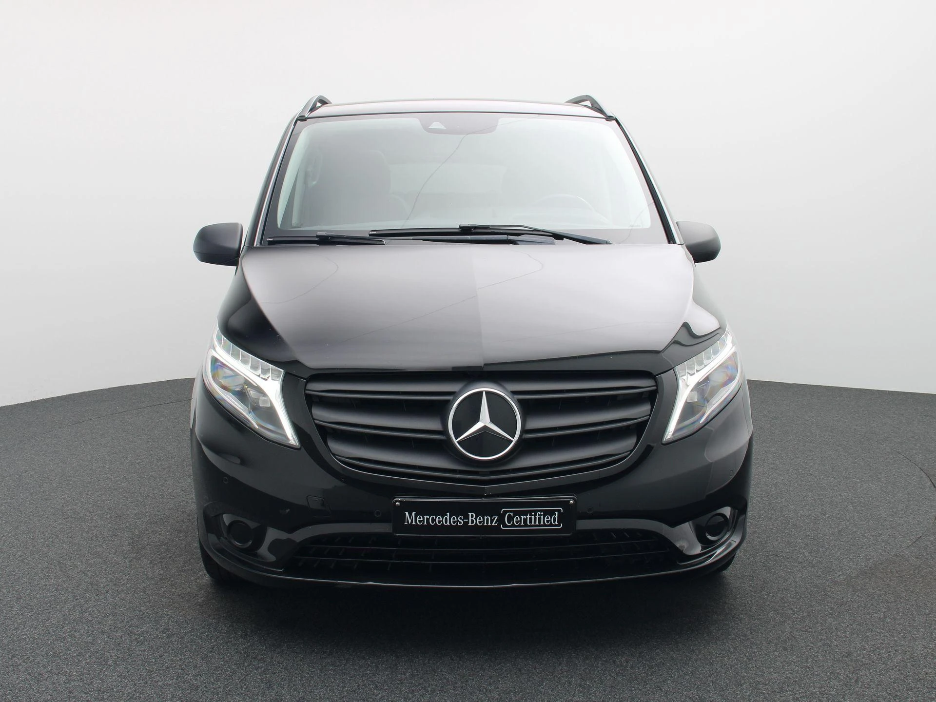 Mercedes-Benz-Vito-image-2