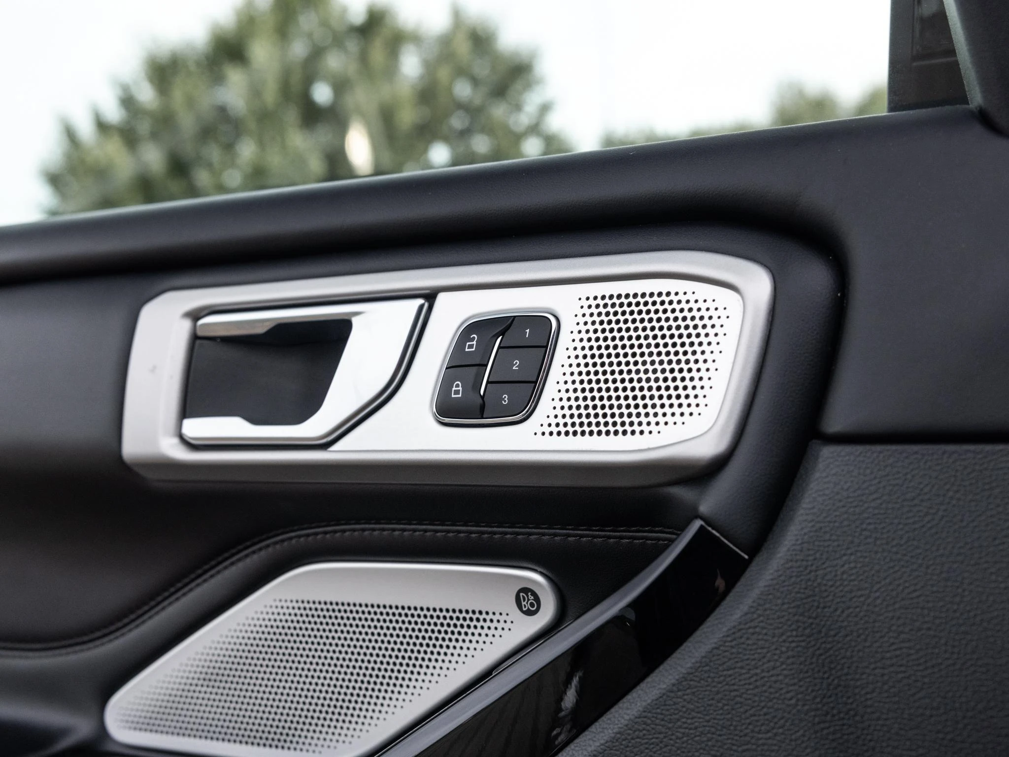 Ford-Explorer-image-19
