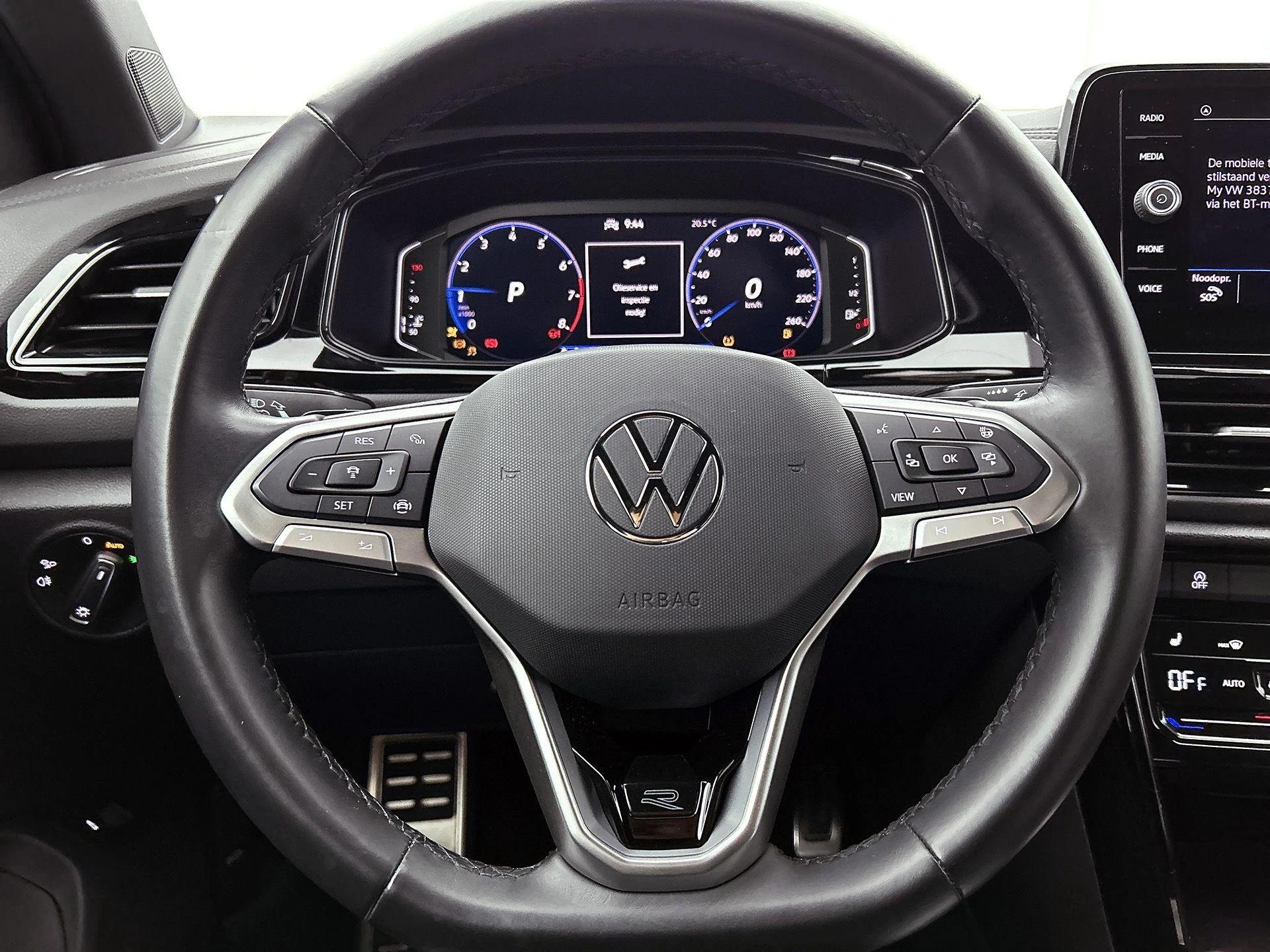 Volkswagen T-Roc 1.5 TSI R-Line Business | 150 PK |