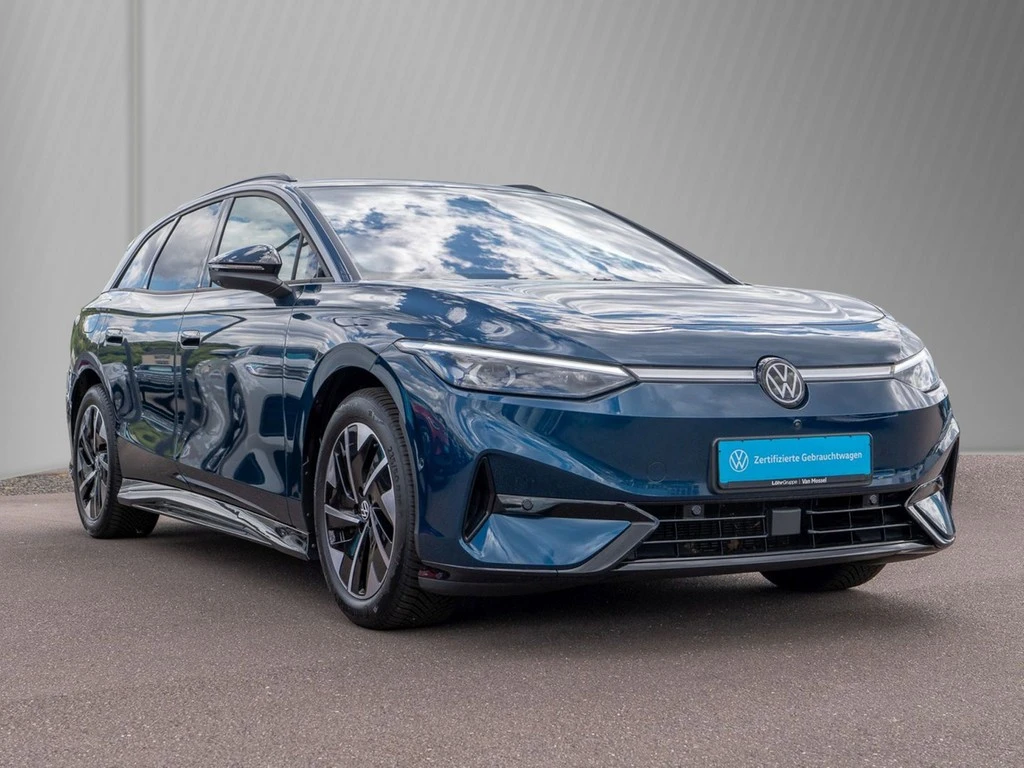 Volkswagen-ID.7-image-2