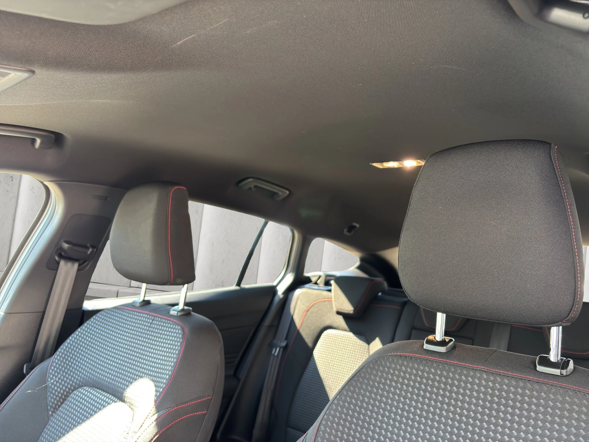 Ford Focus ST-Line X Turnier Aut.*AHK*ACC*HUD*KAM*NAVI*WINTER-PKT.