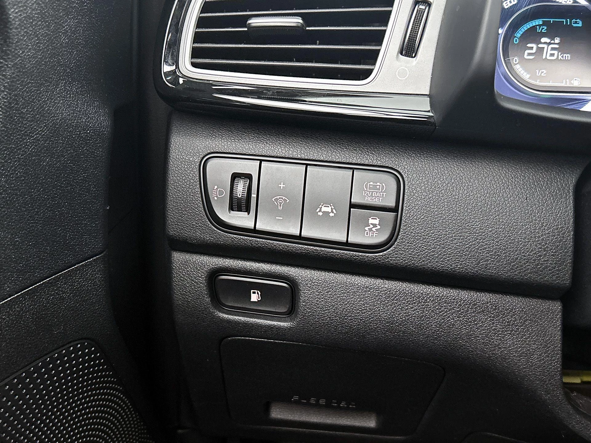 Kia-Niro-image-16
