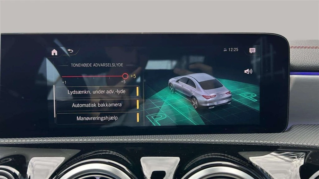 Mercedes-Benz-CLA-image-20