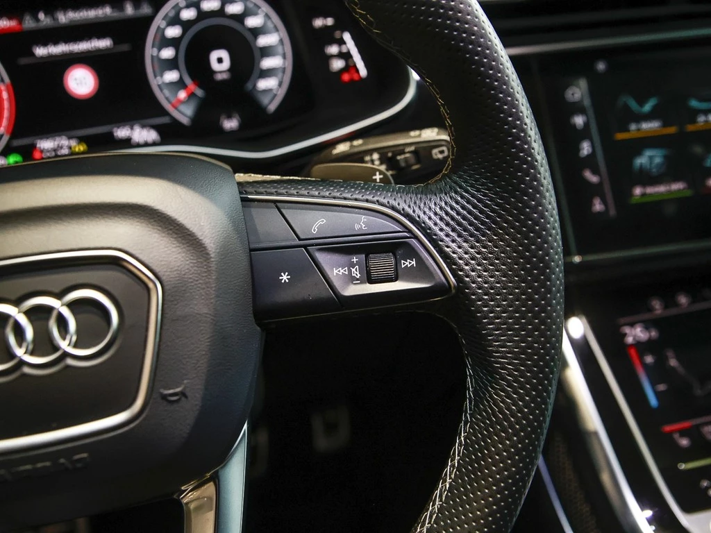 Audi SQ7 4.0 TFSI competition plus Matrix AHK Leder