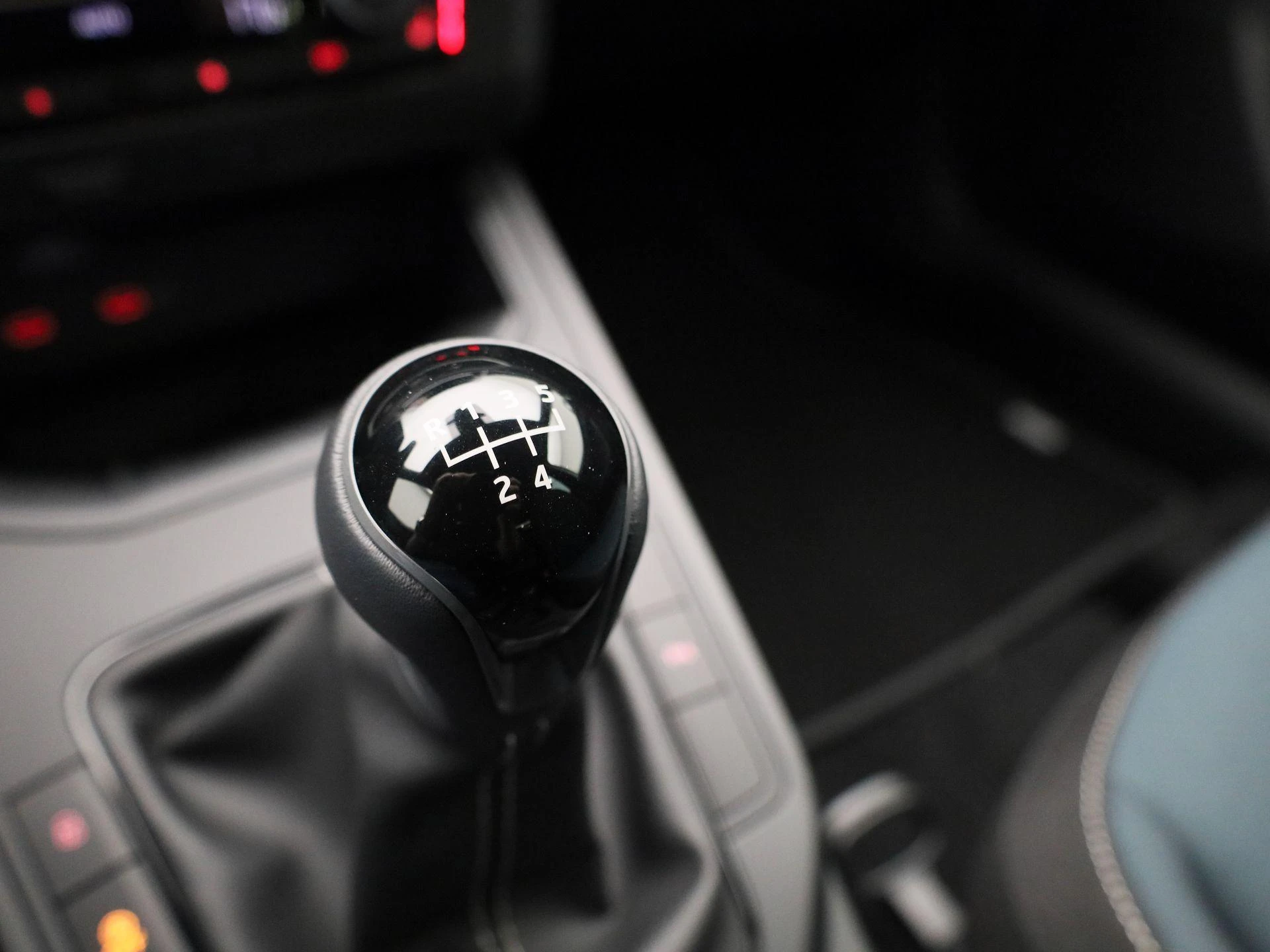 SEAT-Ibiza-image-24
