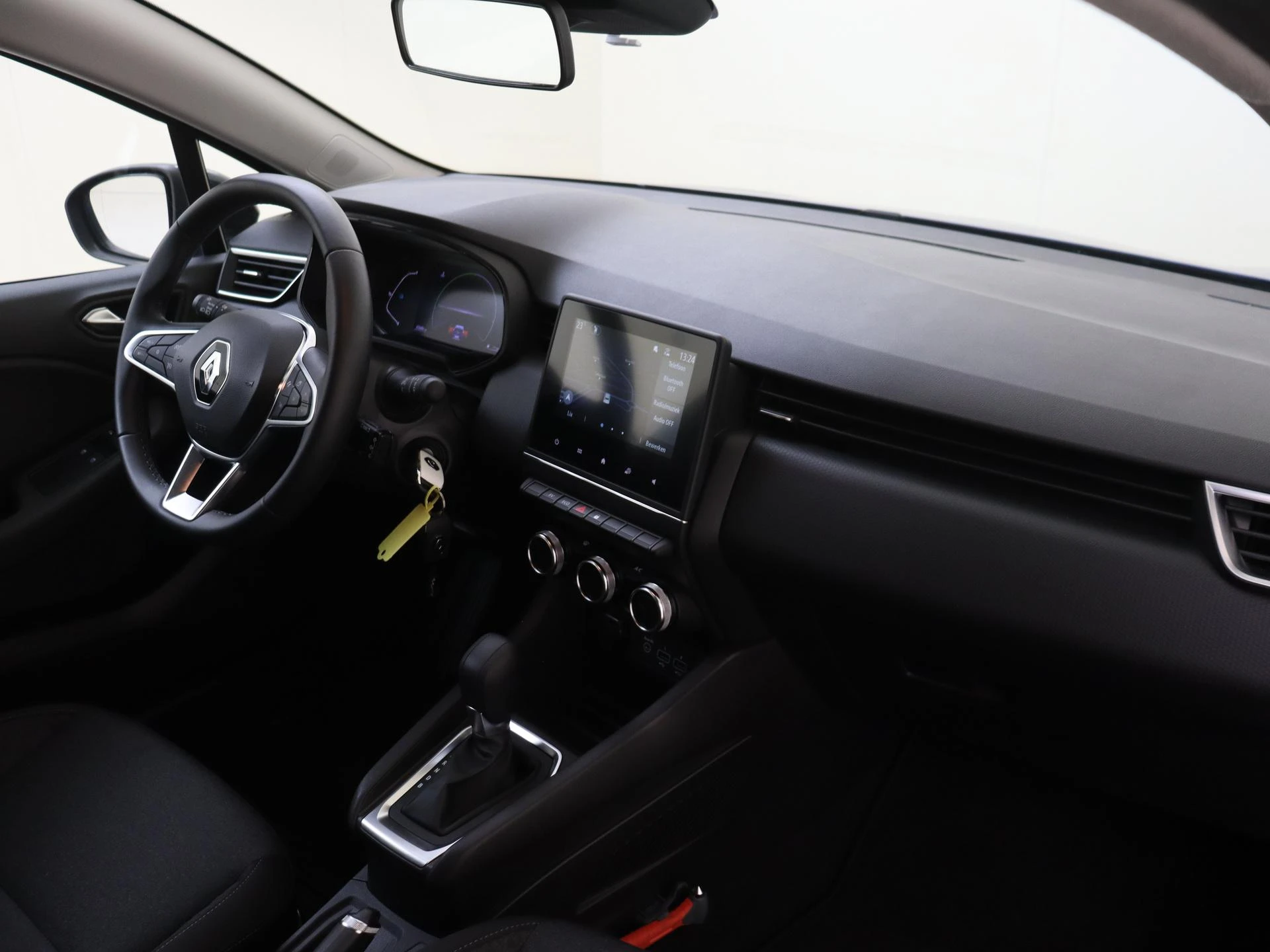 Renault-Clio-image-4