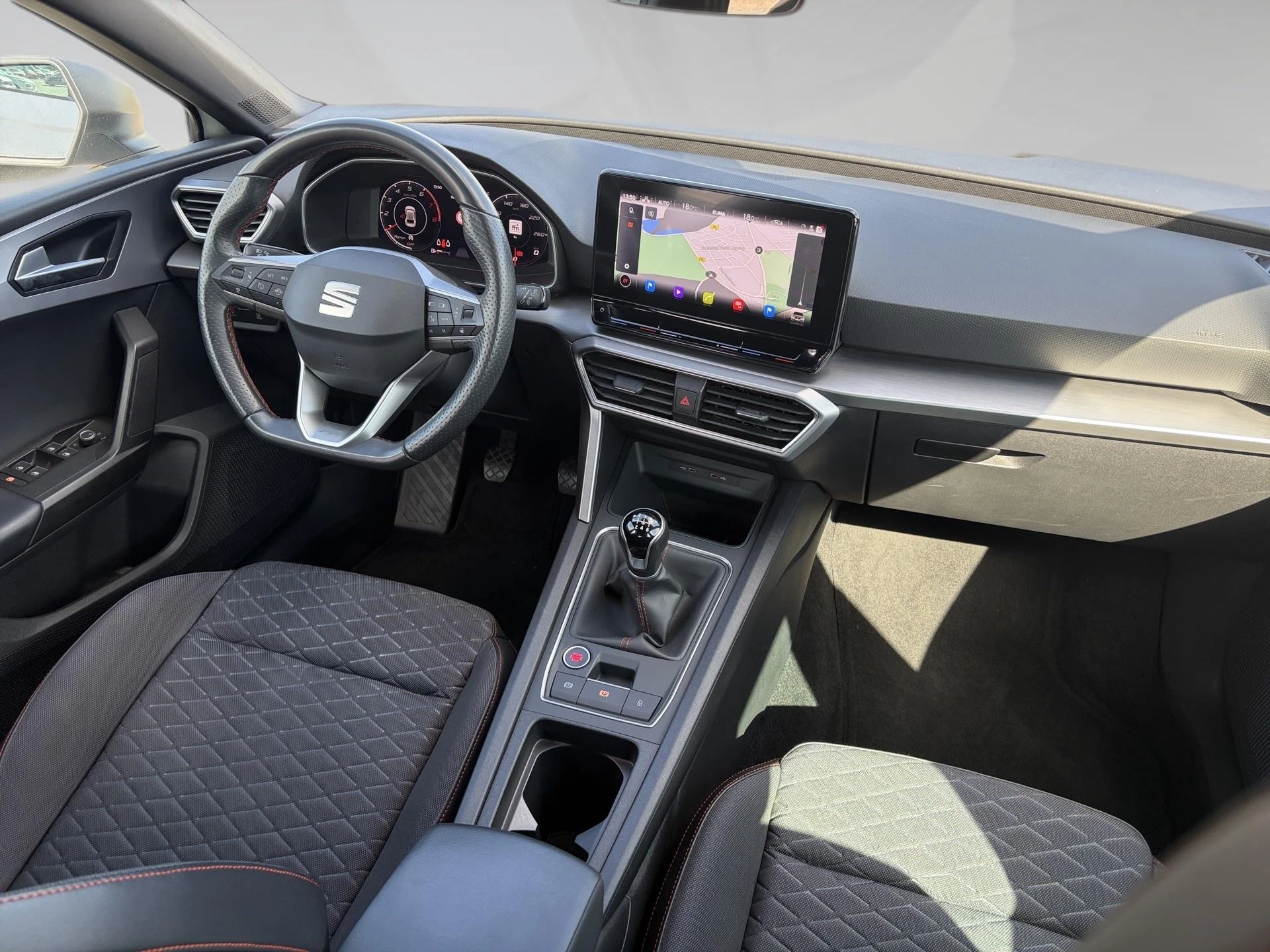 SEAT-Leon-image-6