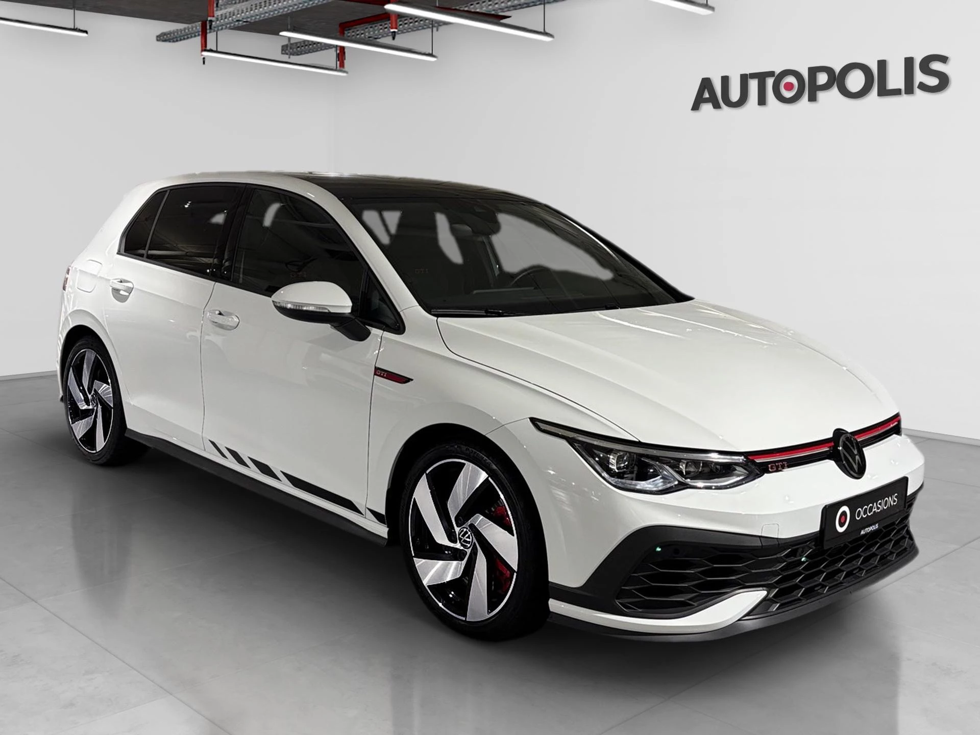 Volkswagen-Golf-image-16