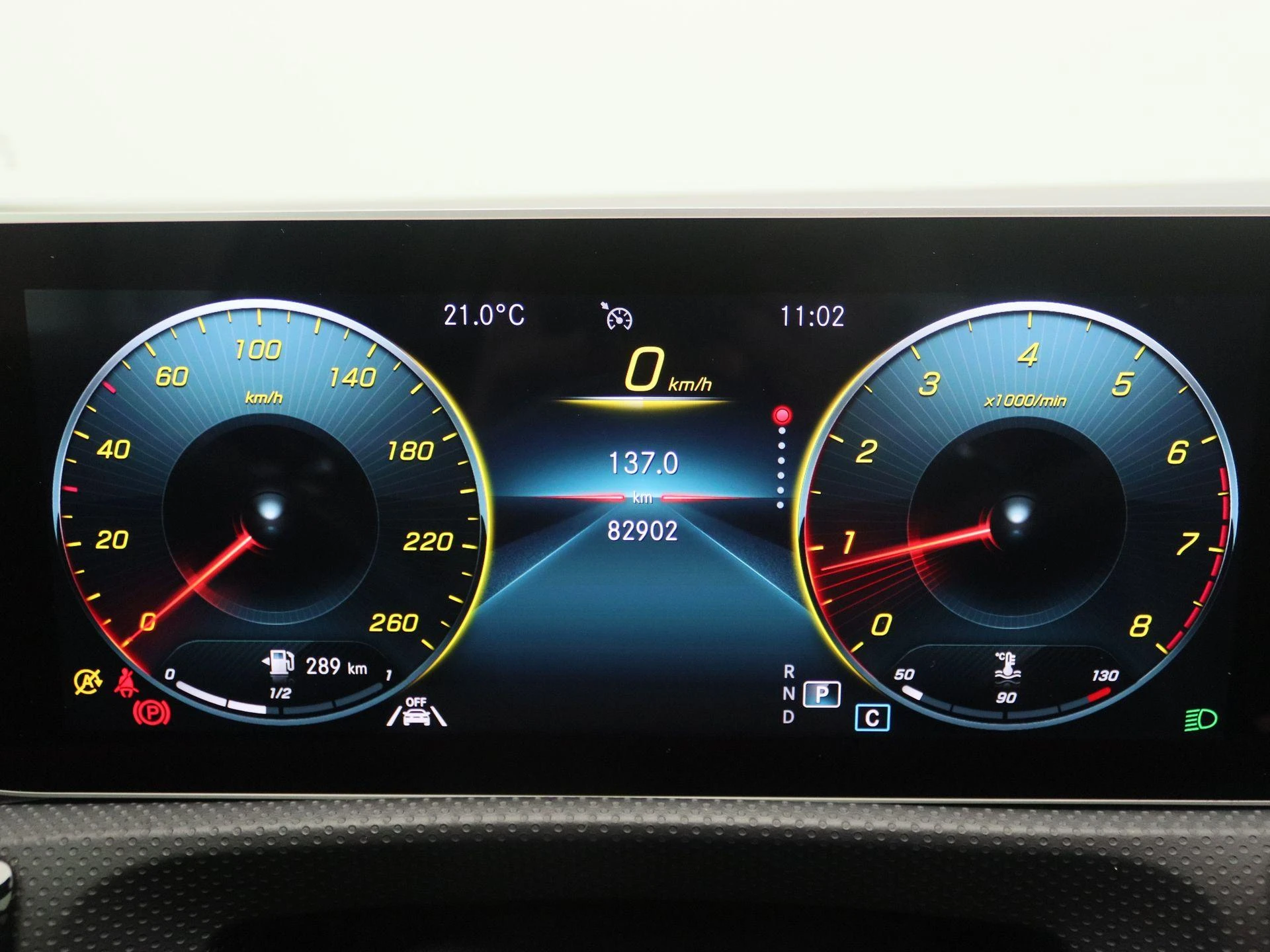Mercedes-Benz-A-Klasse-image-8