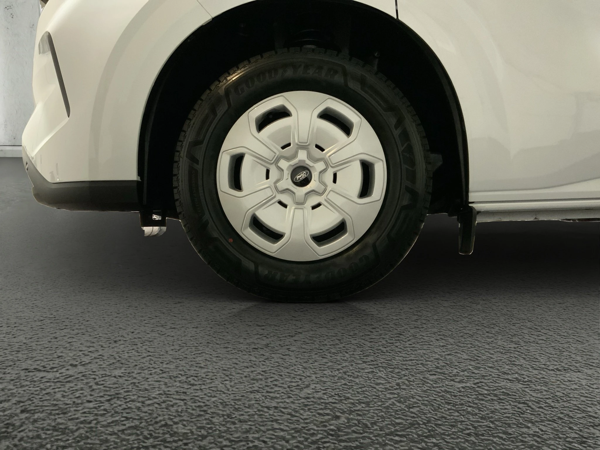 Ford-Transit Custom-image-8