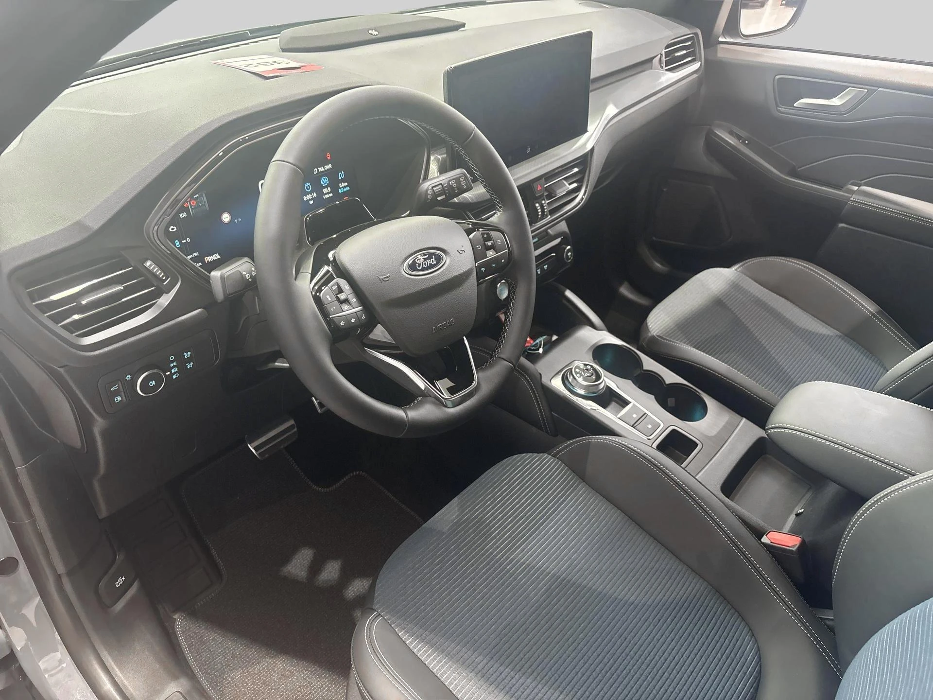 Ford-Kuga-image-15
