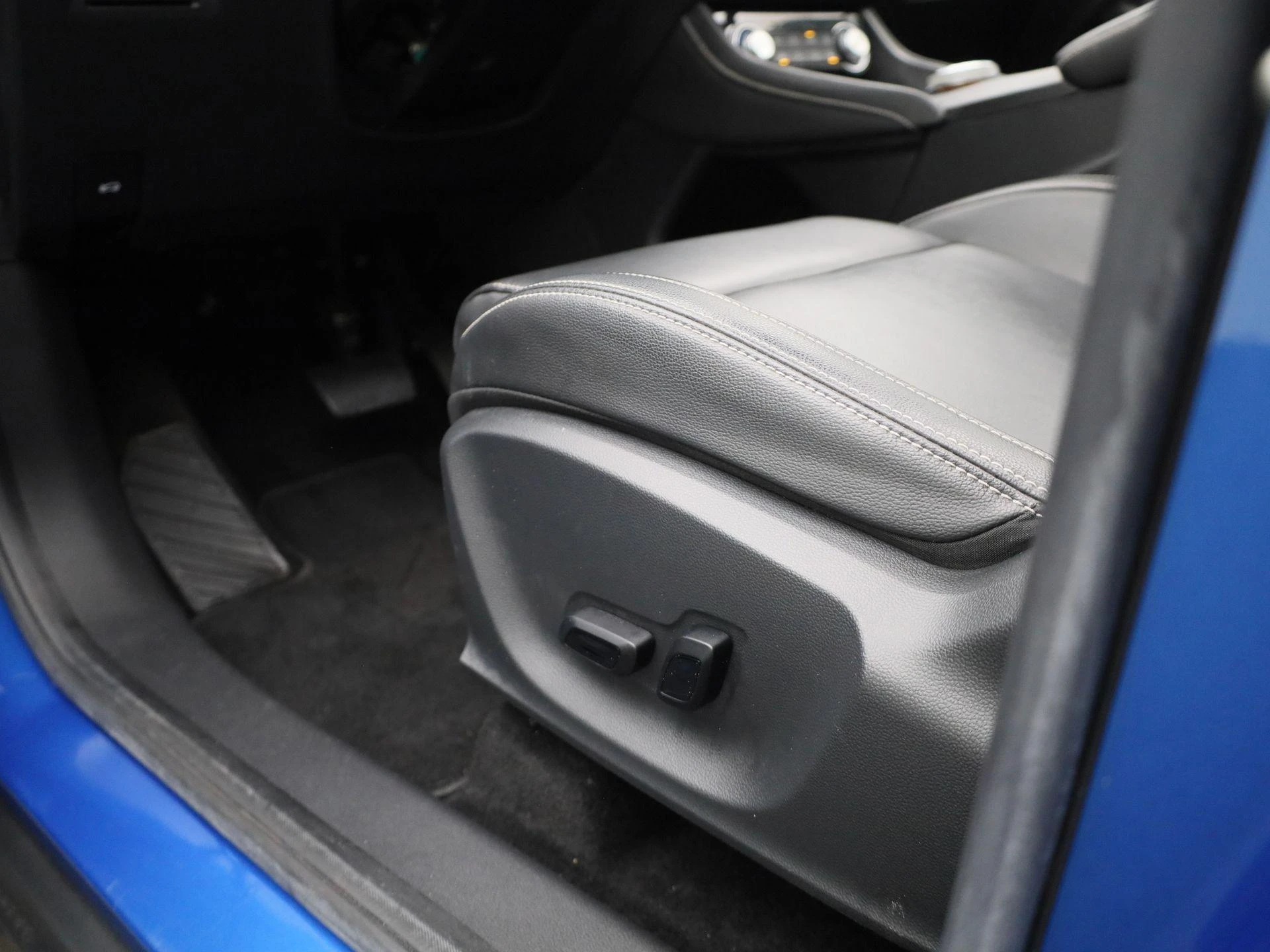 MG-ZS EV-image-27