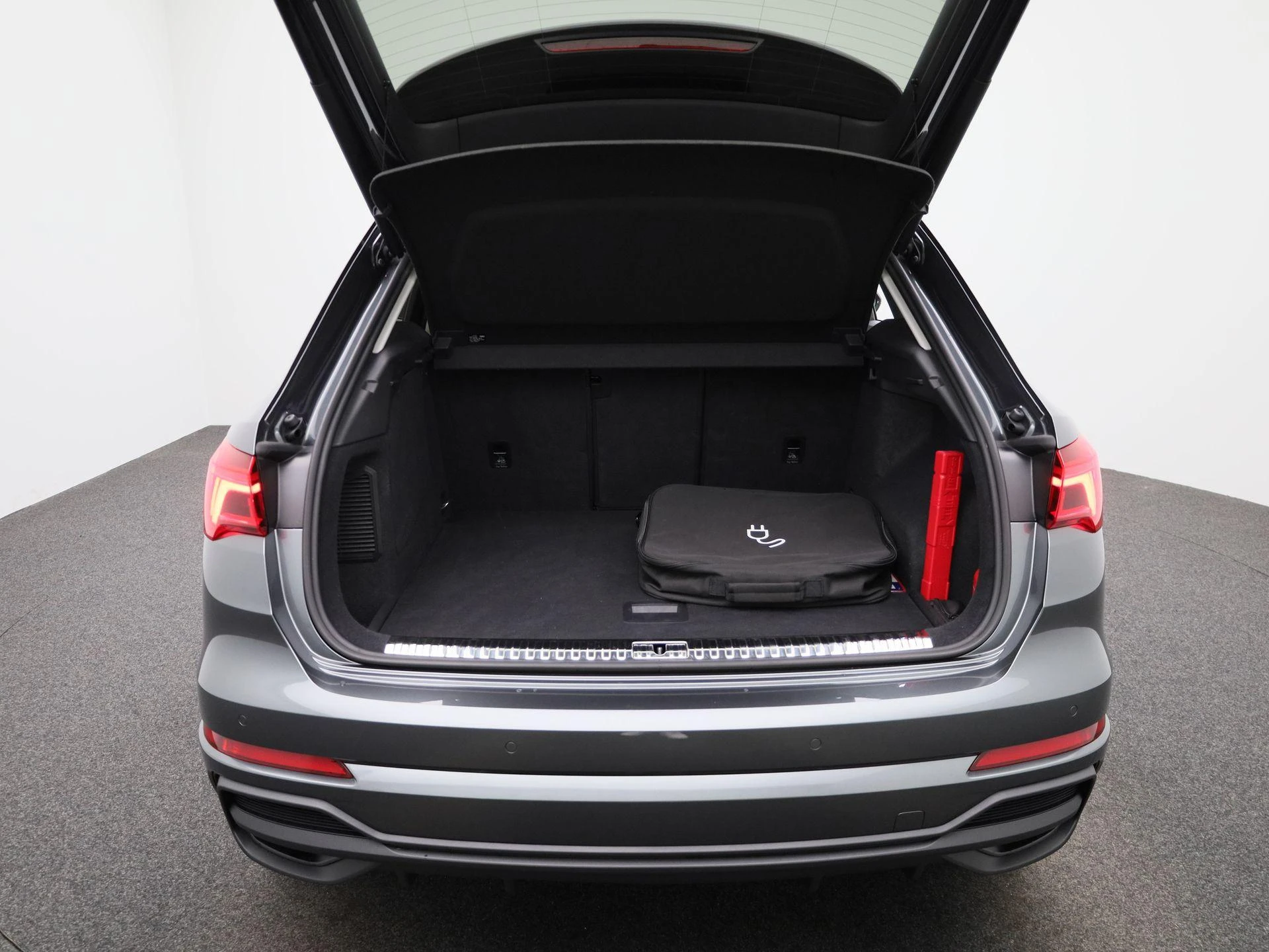 Audi-Q3-image-13