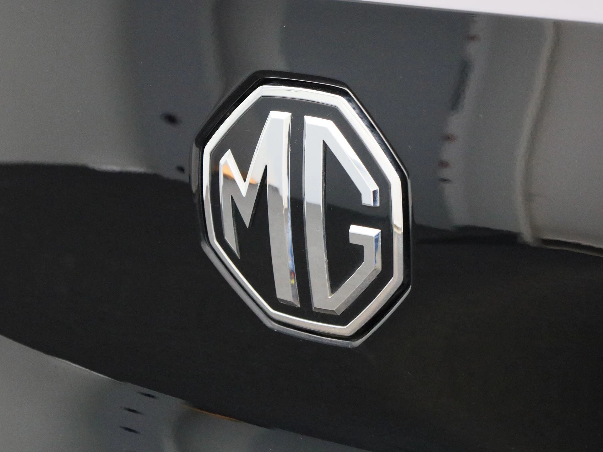 MG-ZS EV-image-40