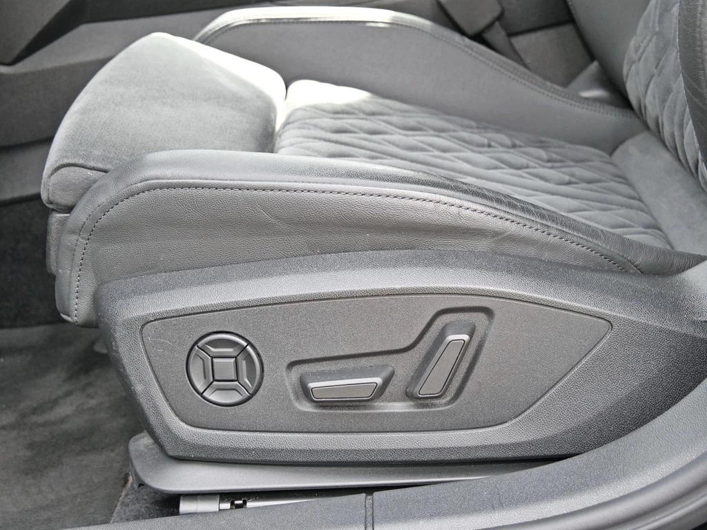 Audi RS3 Sportback 2.5 TFSI quattro *KERAMIK*RS-AGA*B&O*