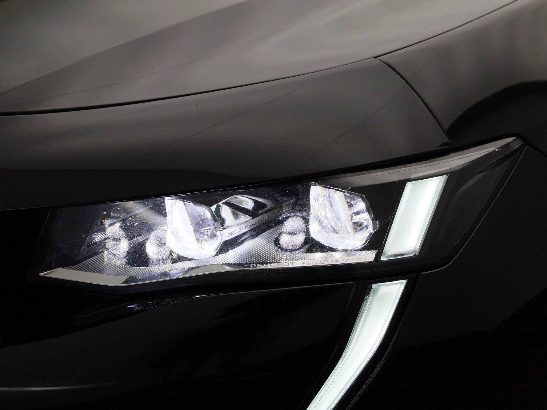 Peugeot-508-image-12