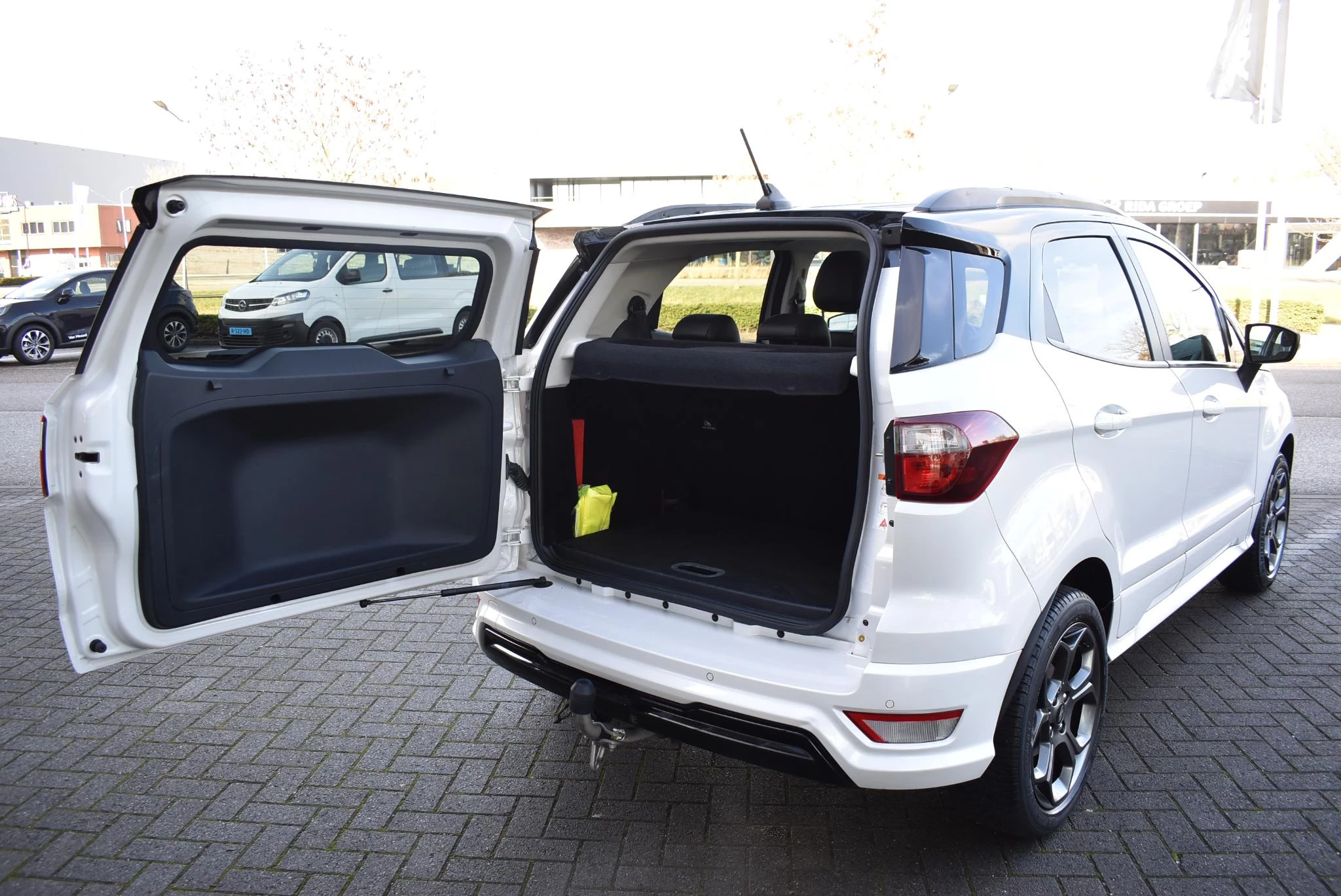 Ford-EcoSport-image-29