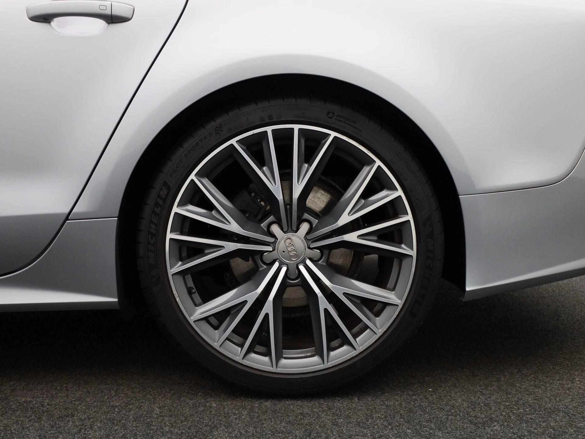 Audi-A7-image-12